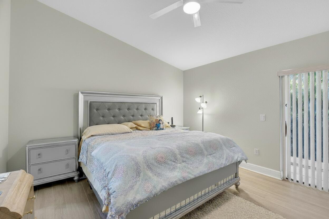 5750 Parkwalk Circle E Property Photo 14