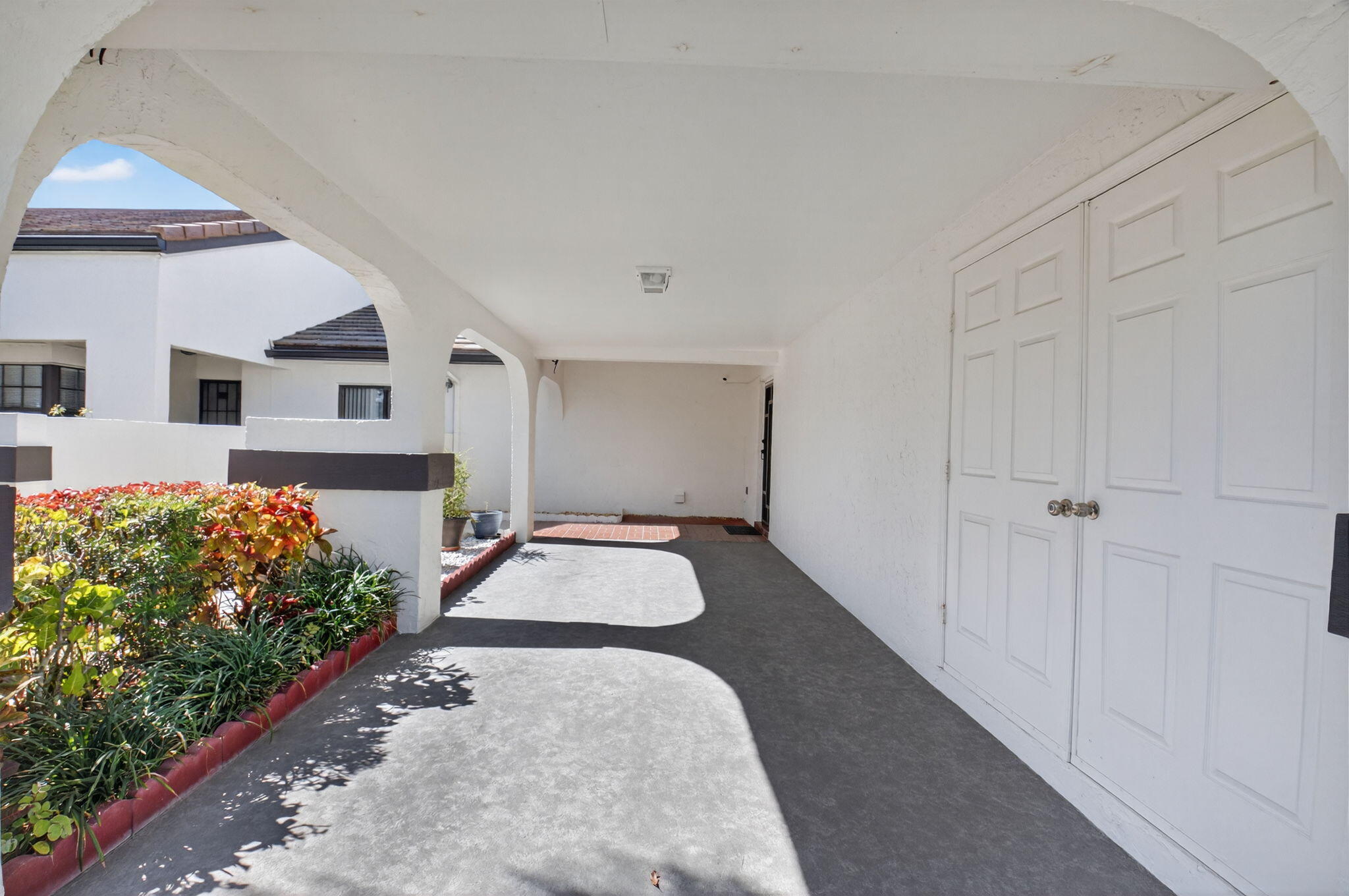 5750 Parkwalk Circle E Property Photo 30