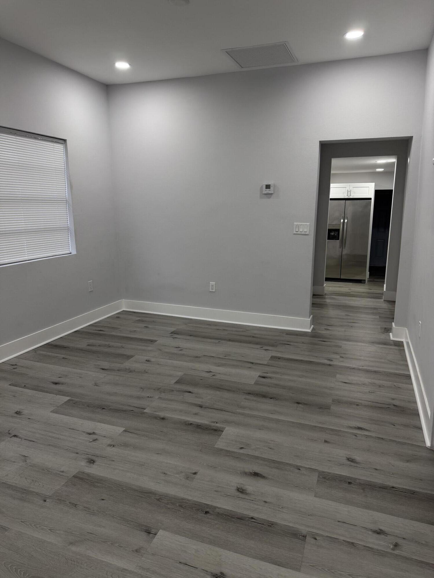 210 Basilan Crescent Property Photo 2