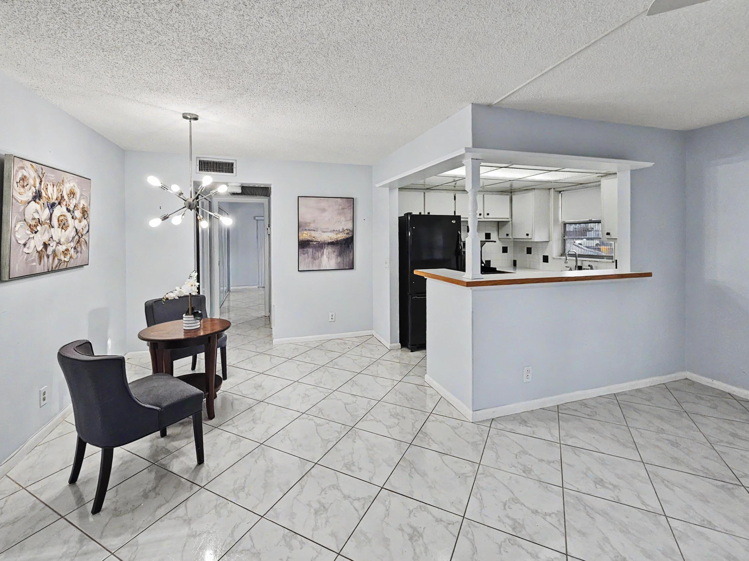 259 Windsor L Property Photo 1
