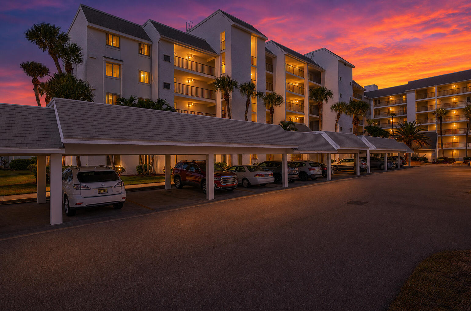 2400 S Ocean Drive 7636