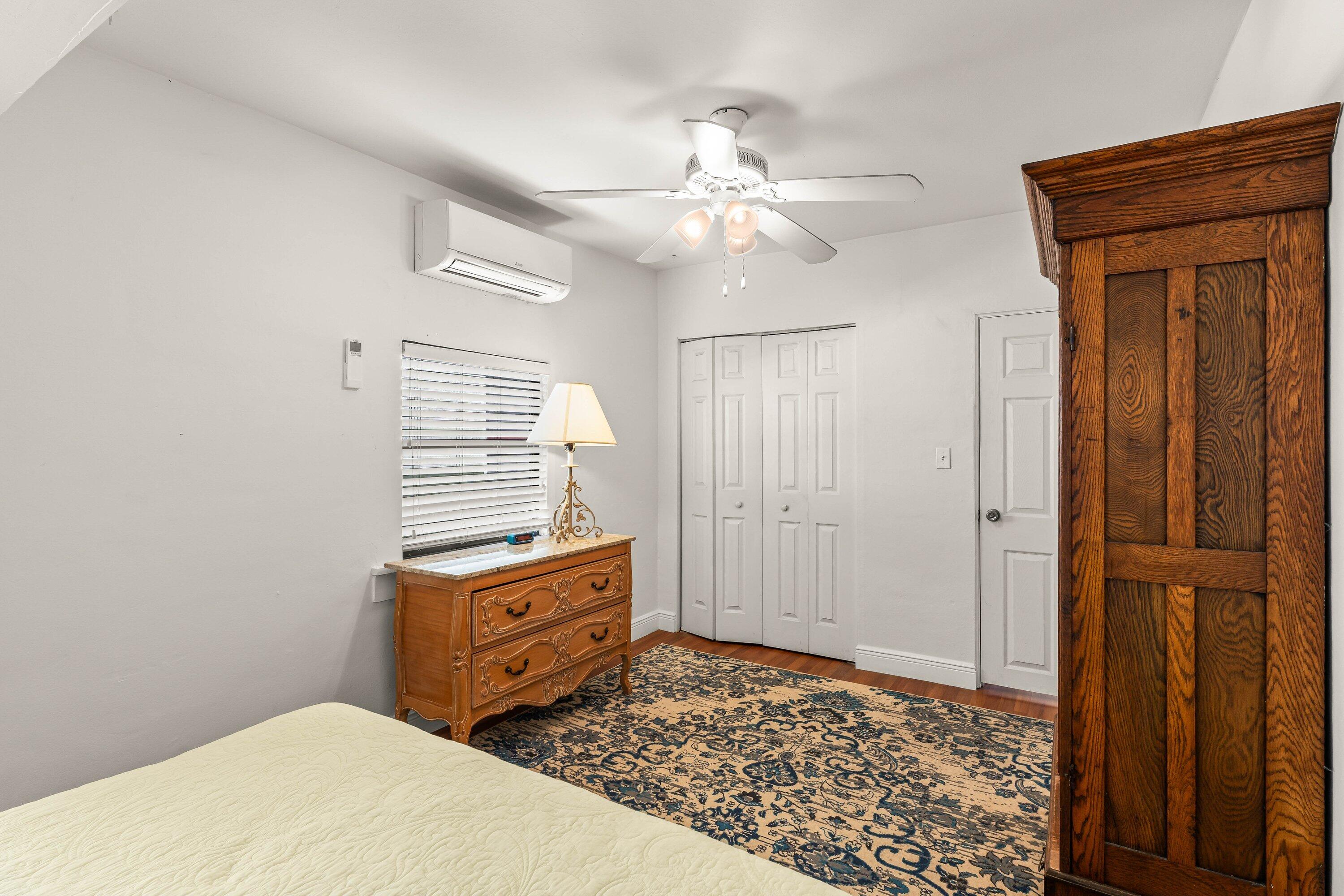 921 S M Street Property Photo 17