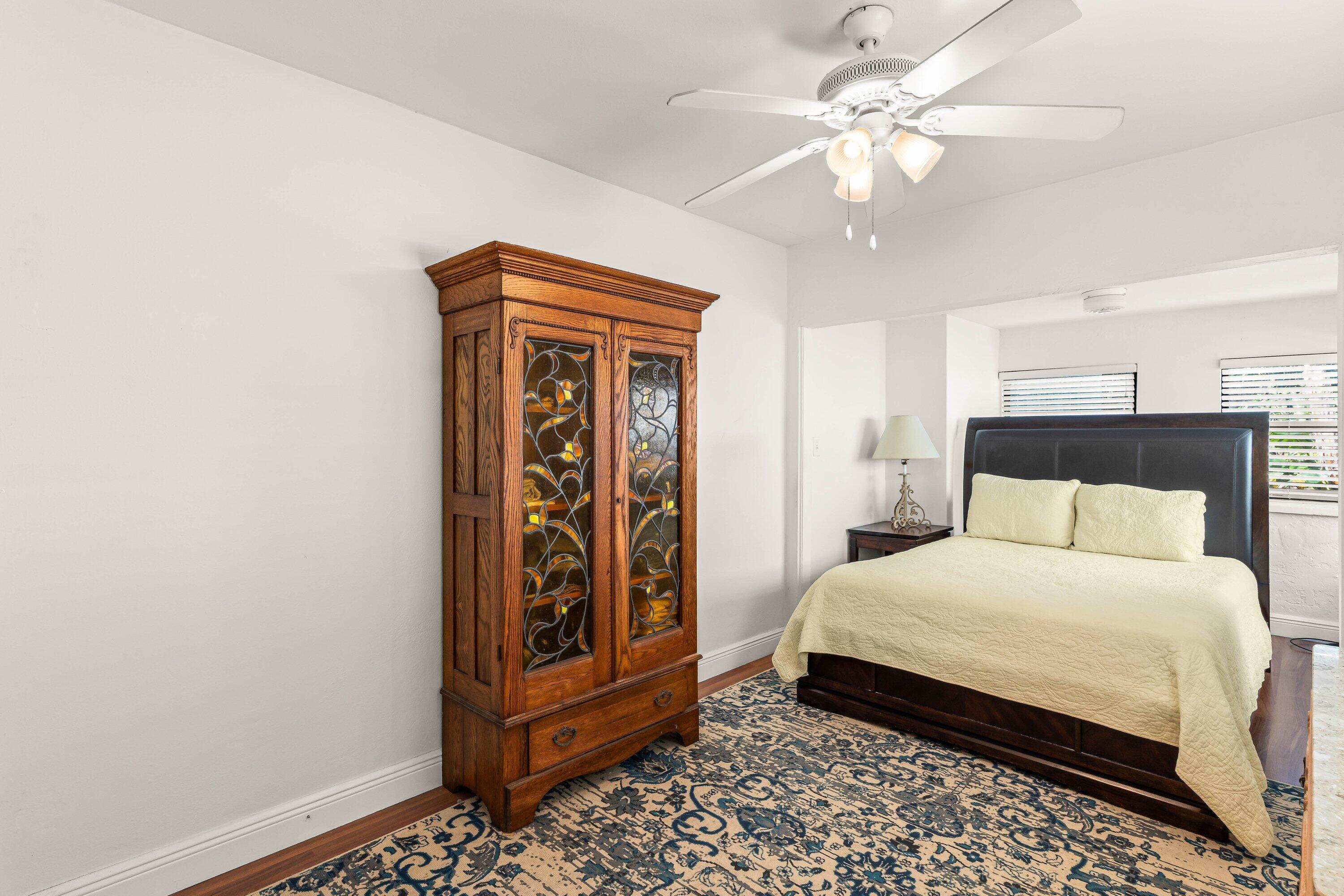 921 S M Street Property Photo 18