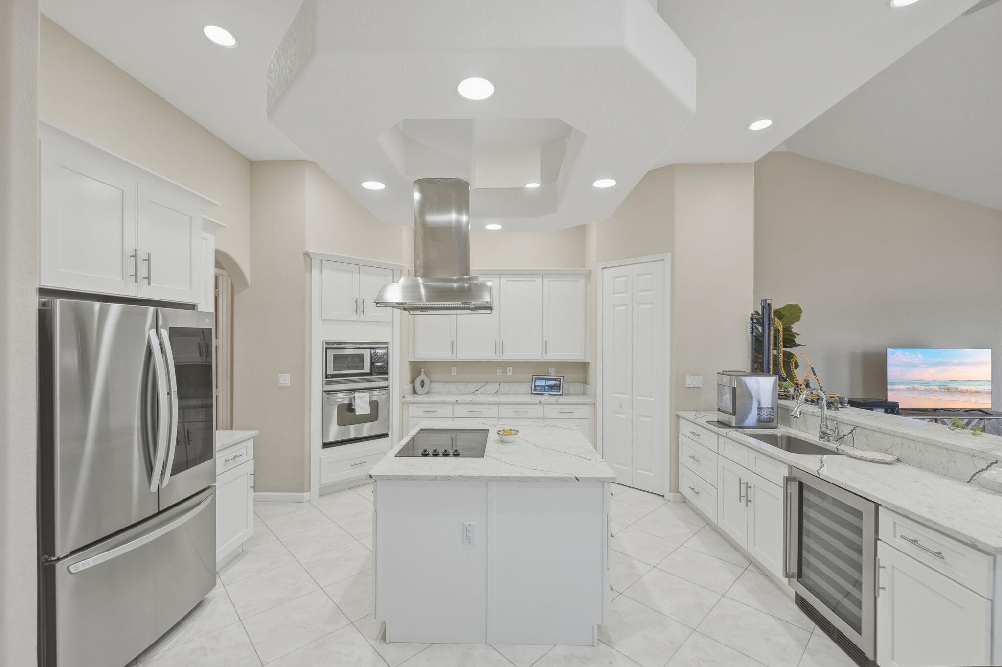 2081 Sw Algiers Street Property Photo 2