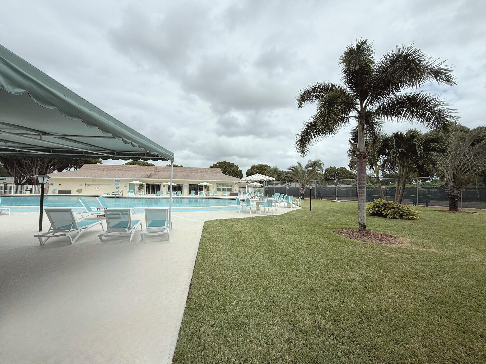 5301 Lakefront Boulevard D Property Photo 24