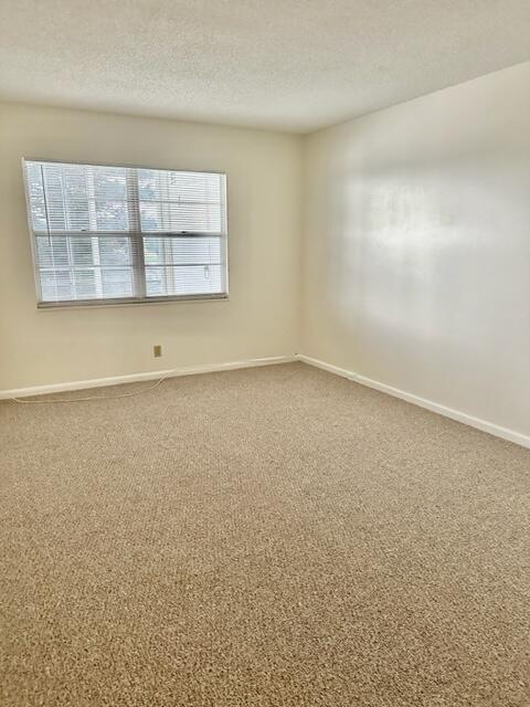 3063 Ainslie D Property Photo 10