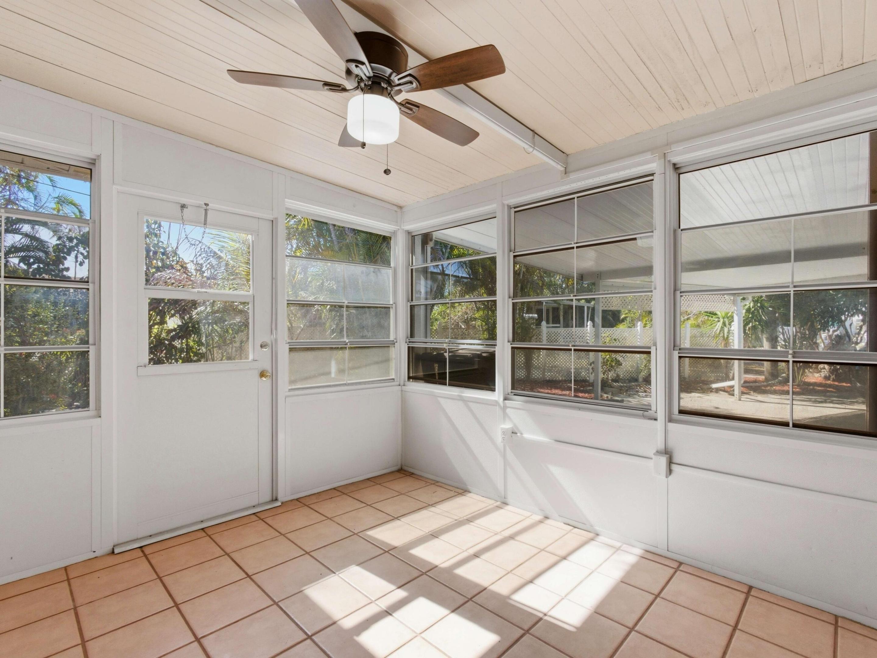 8903 Oak Street Property Photo 31