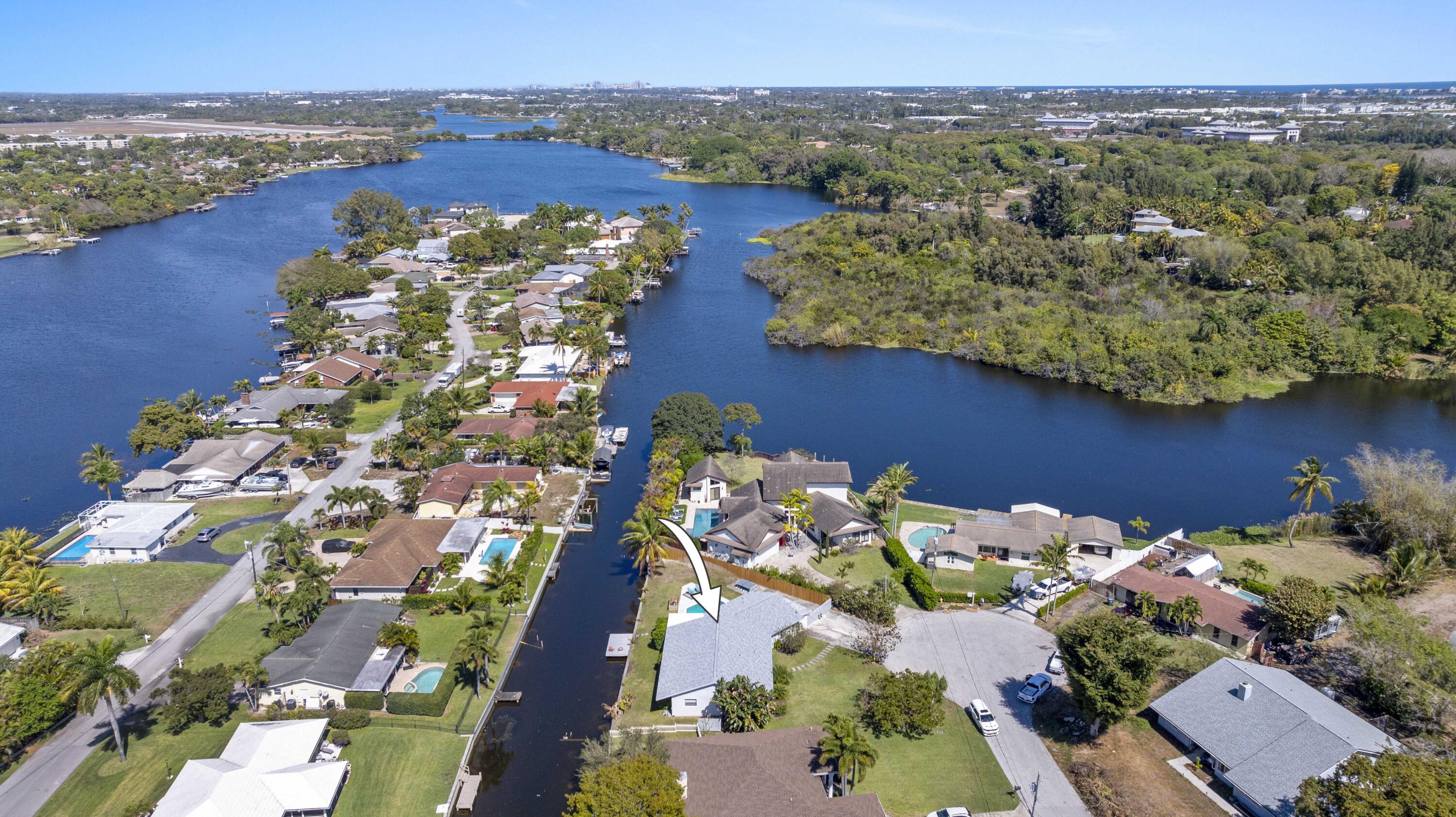 6797 Bayshore Drive Property Photo 1