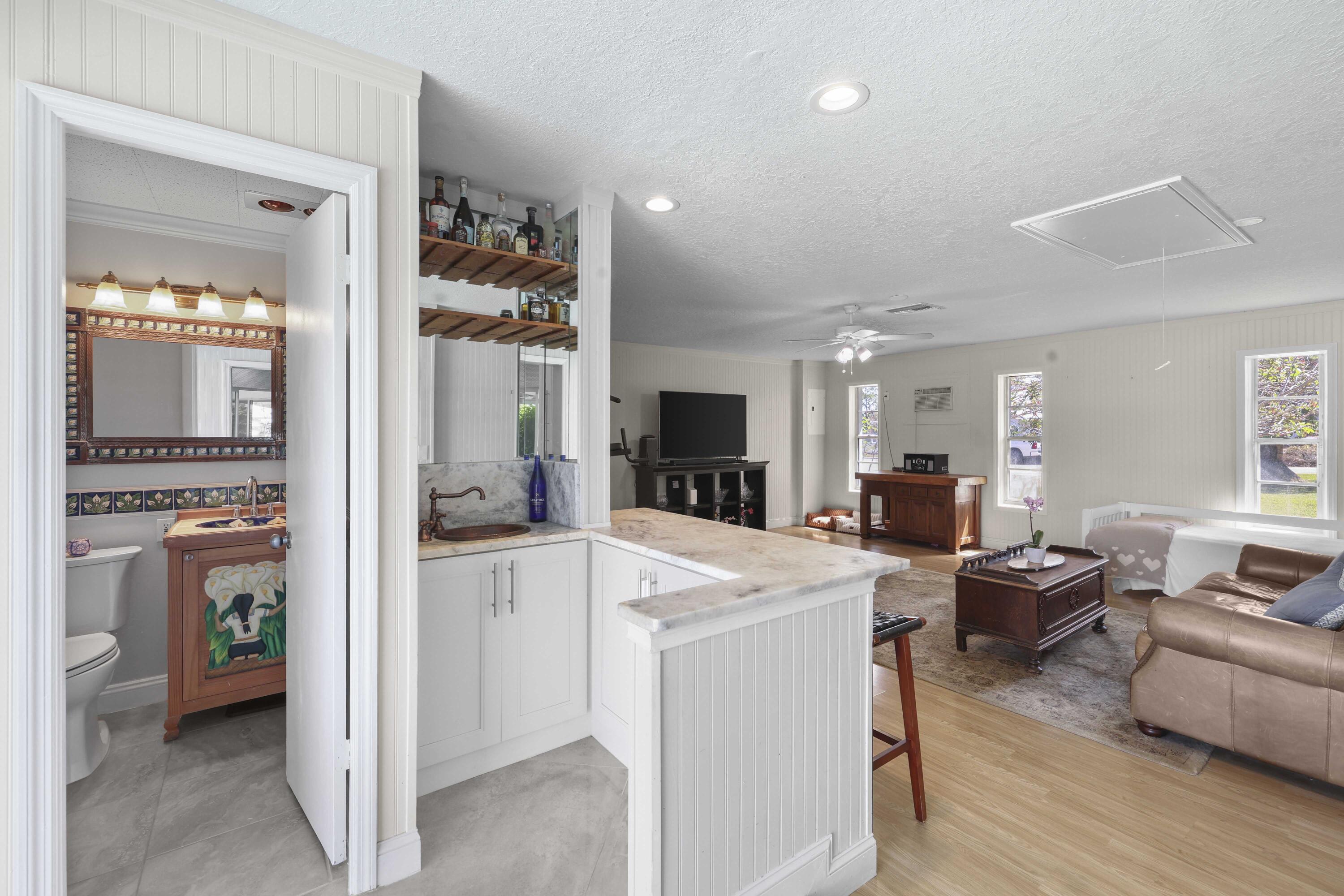 6797 Bayshore Drive Property Photo 13