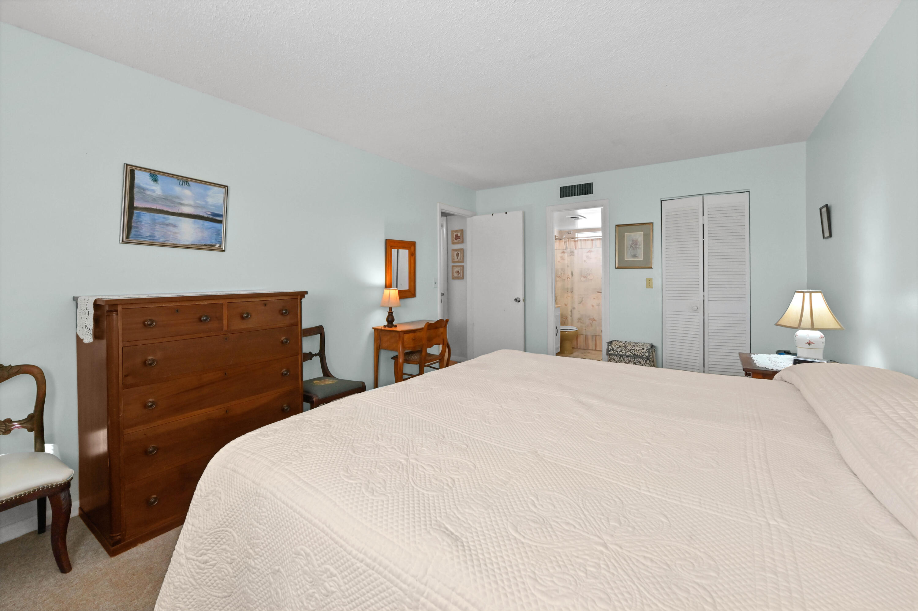 721 Lori Drive 313 Property Photo 20