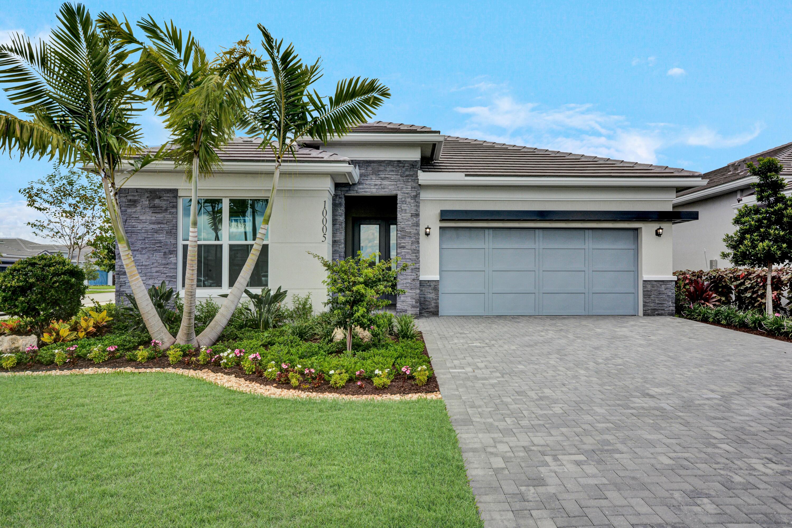 10005 Driftwood Way Property Photo 1