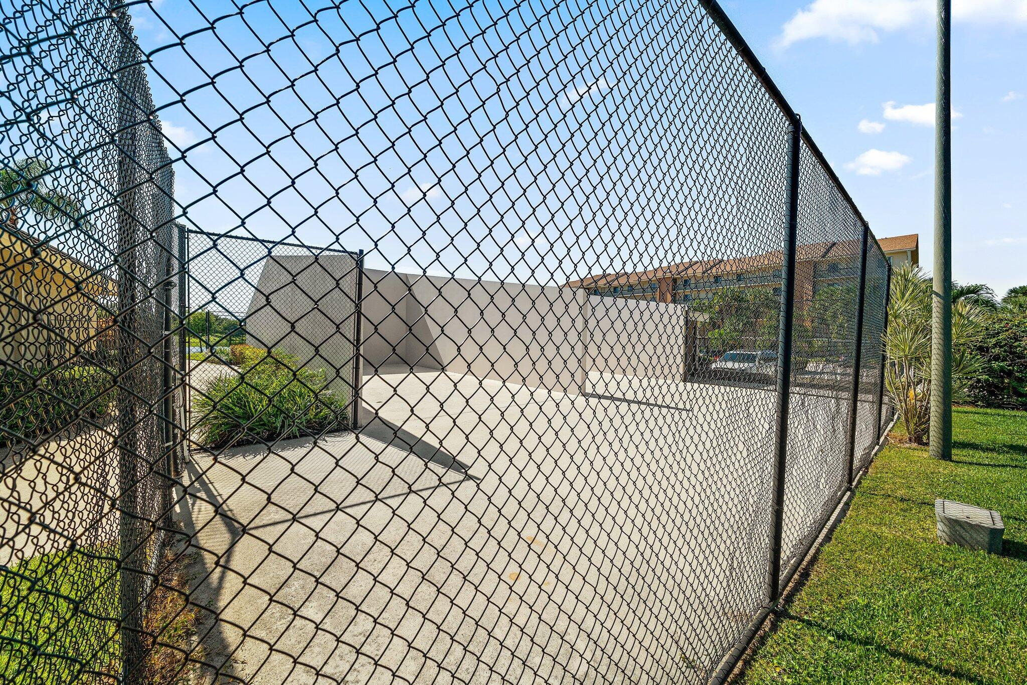 1510 15th Court Property Photo 35