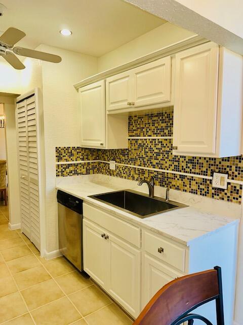 7400 Radice Court 108 Property Photo 6