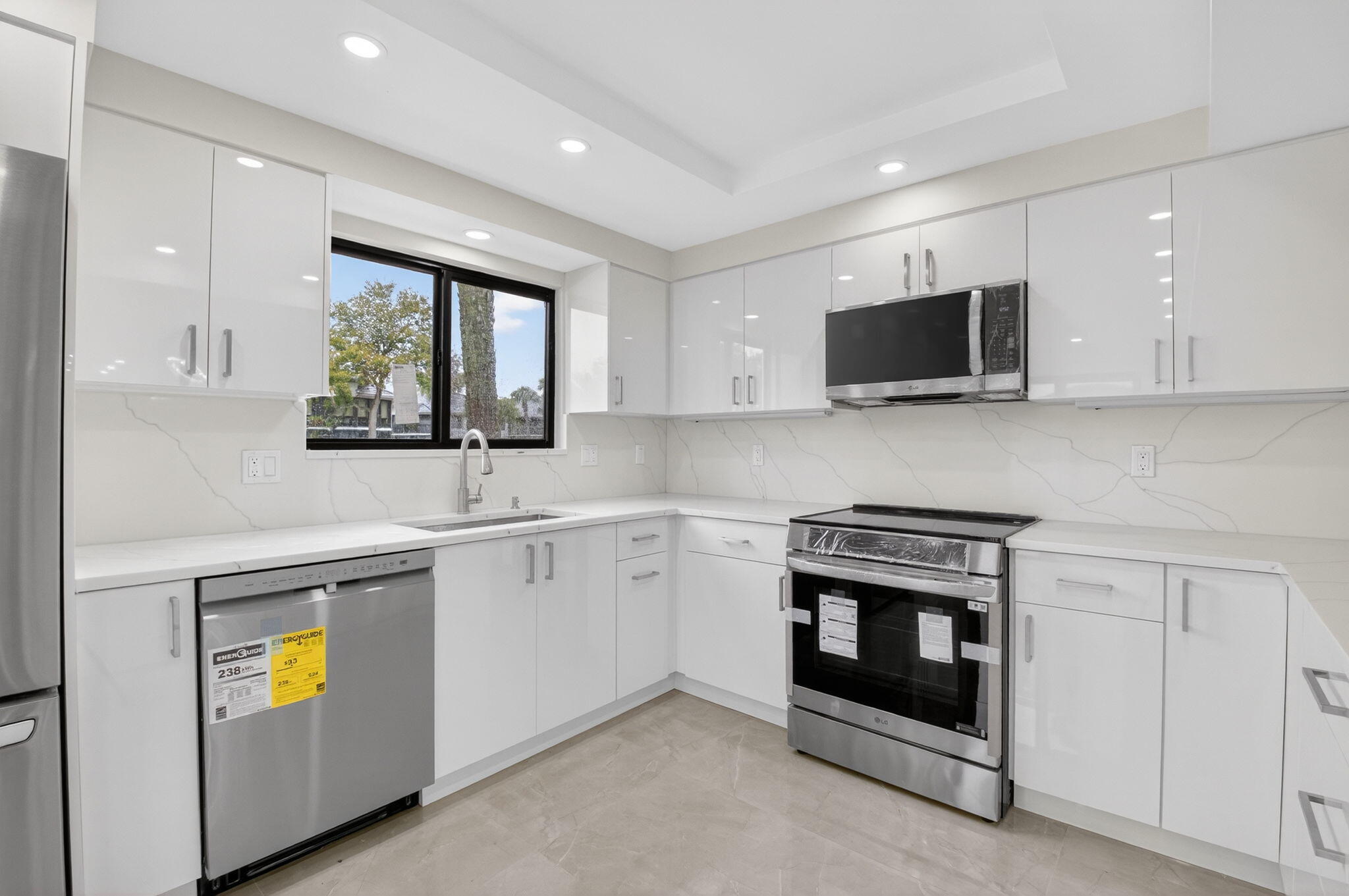 15350 STRATHEARN Drive 12501