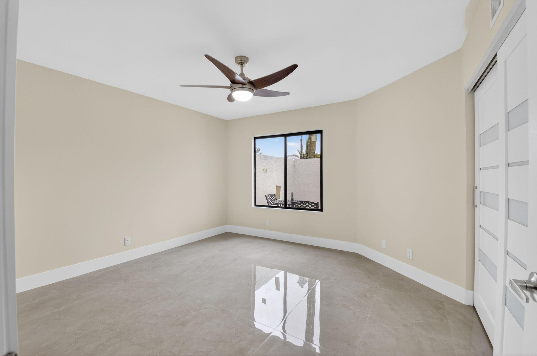 15350 Strathearn Drive 12501 Property Photo 26