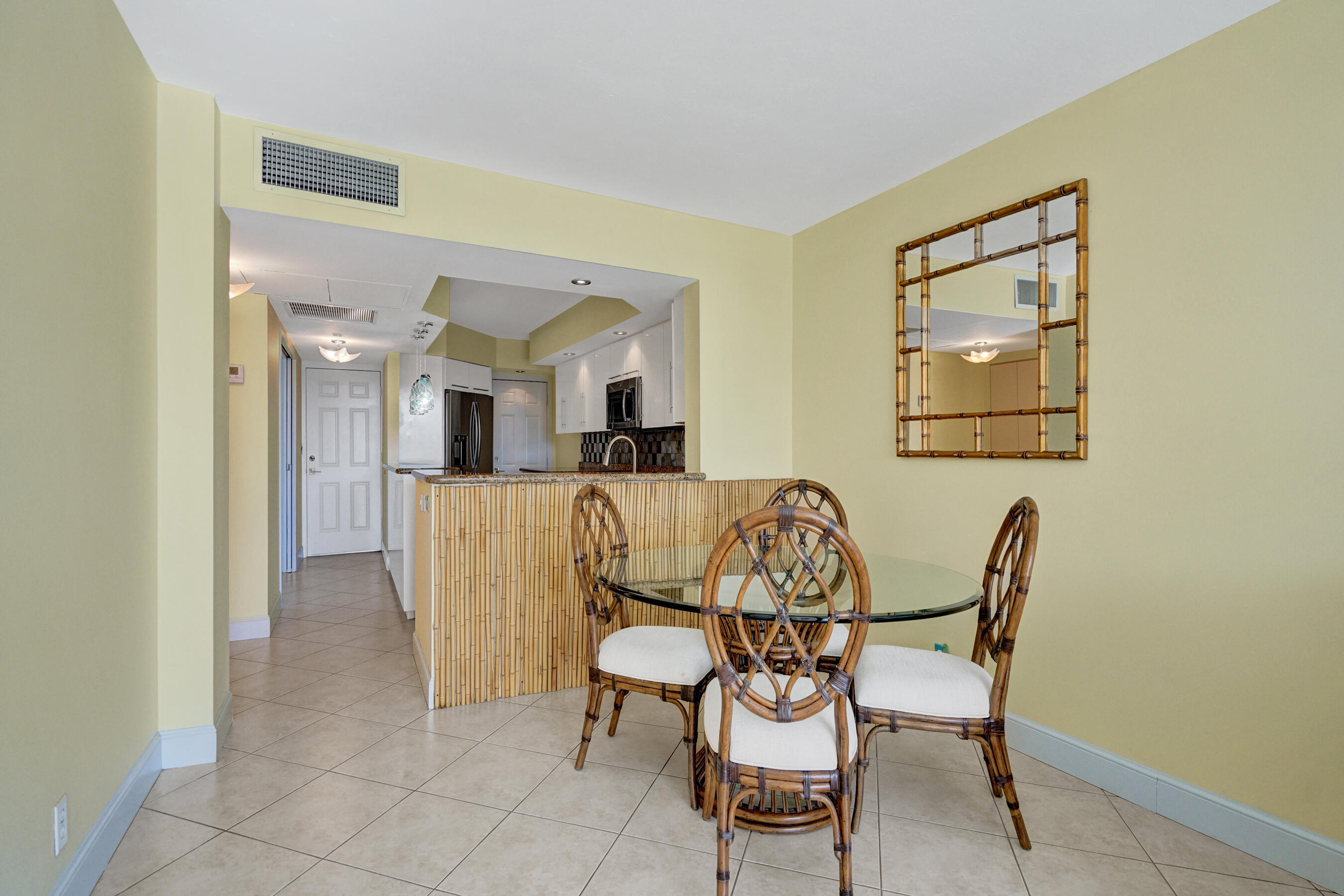 155 Isle Of Venice Drive 404 Property Photo 20