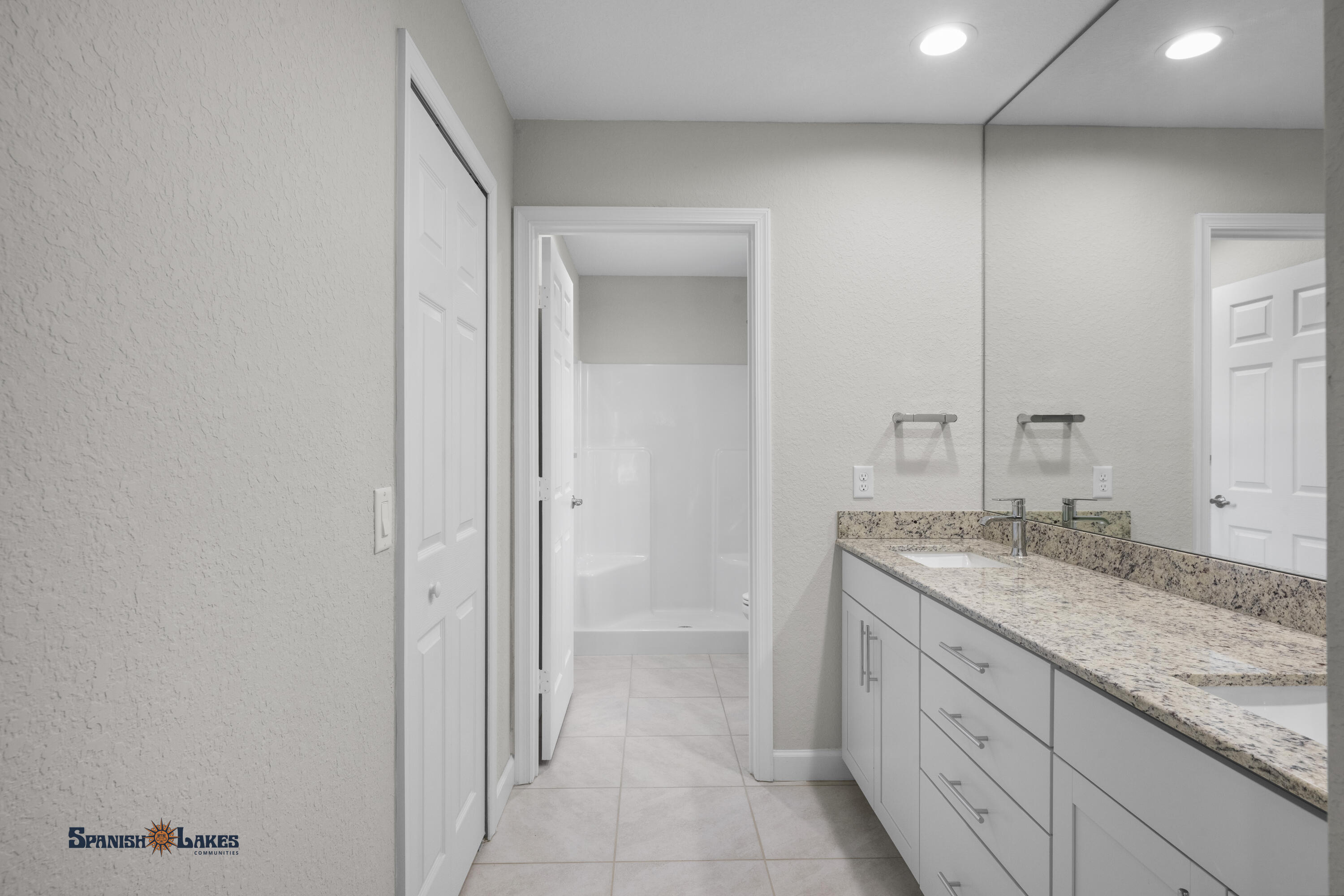 36 Alta Loma Property Photo 10