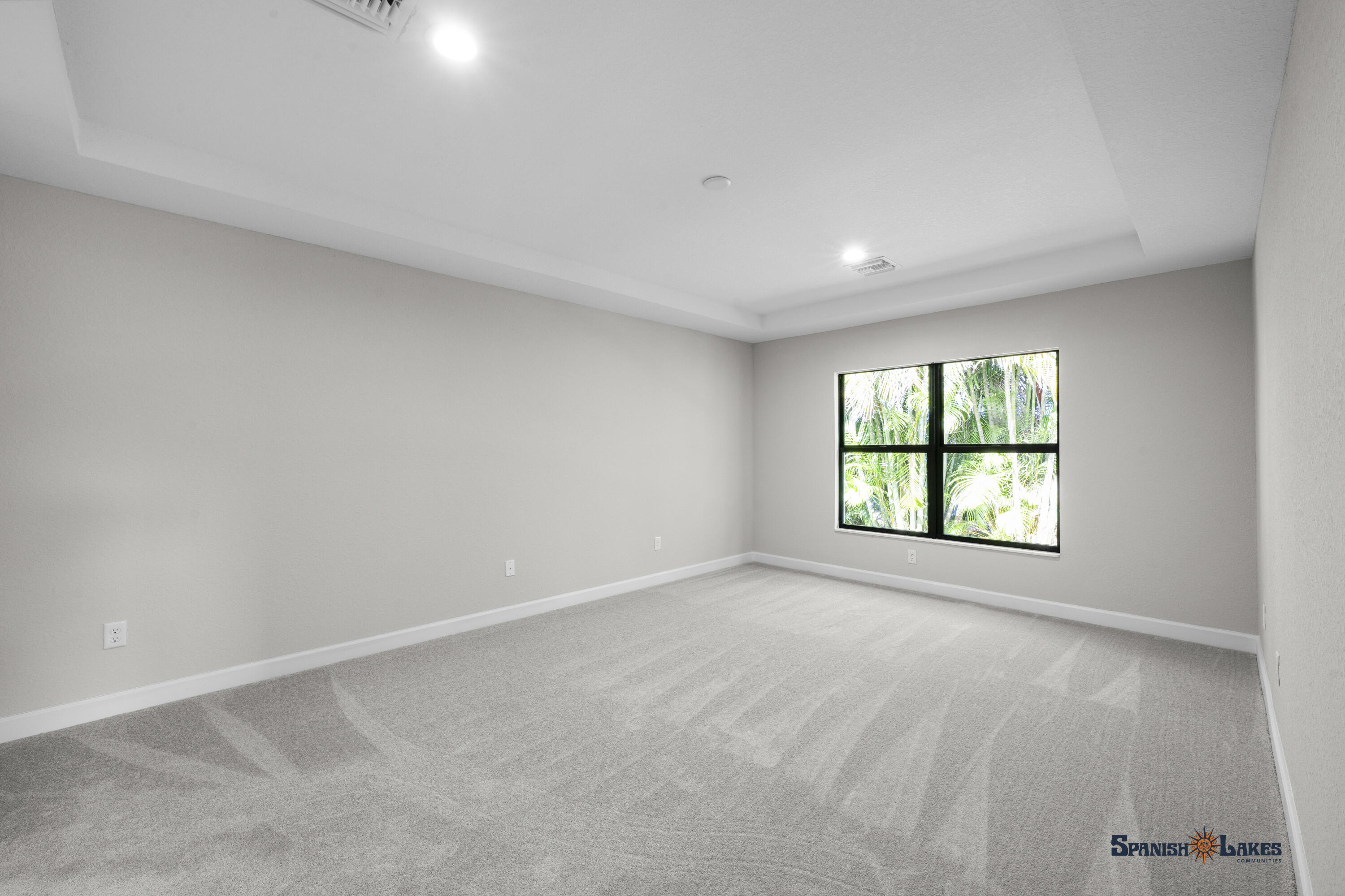 36 Alta Loma Property Photo 11