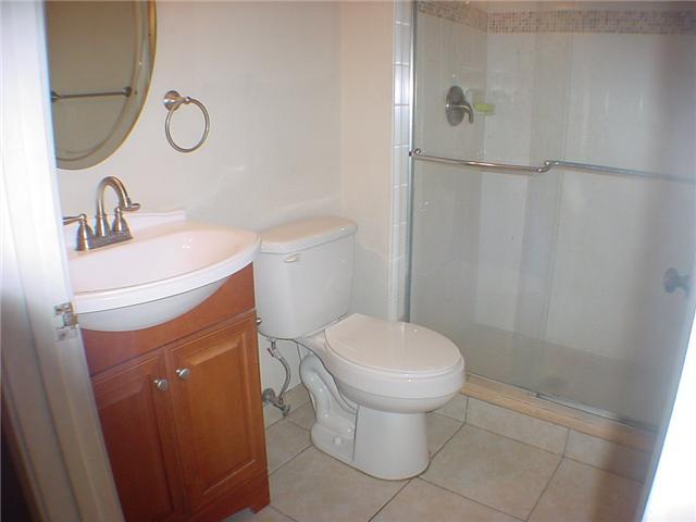5664 Pebble Brook Lane Property Photo 16
