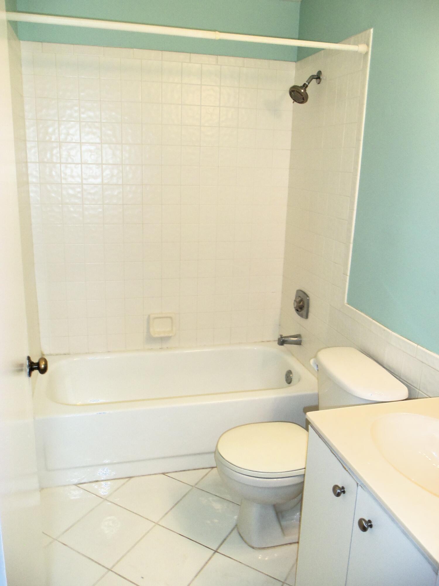 5664 Pebble Brook Lane Property Photo 24