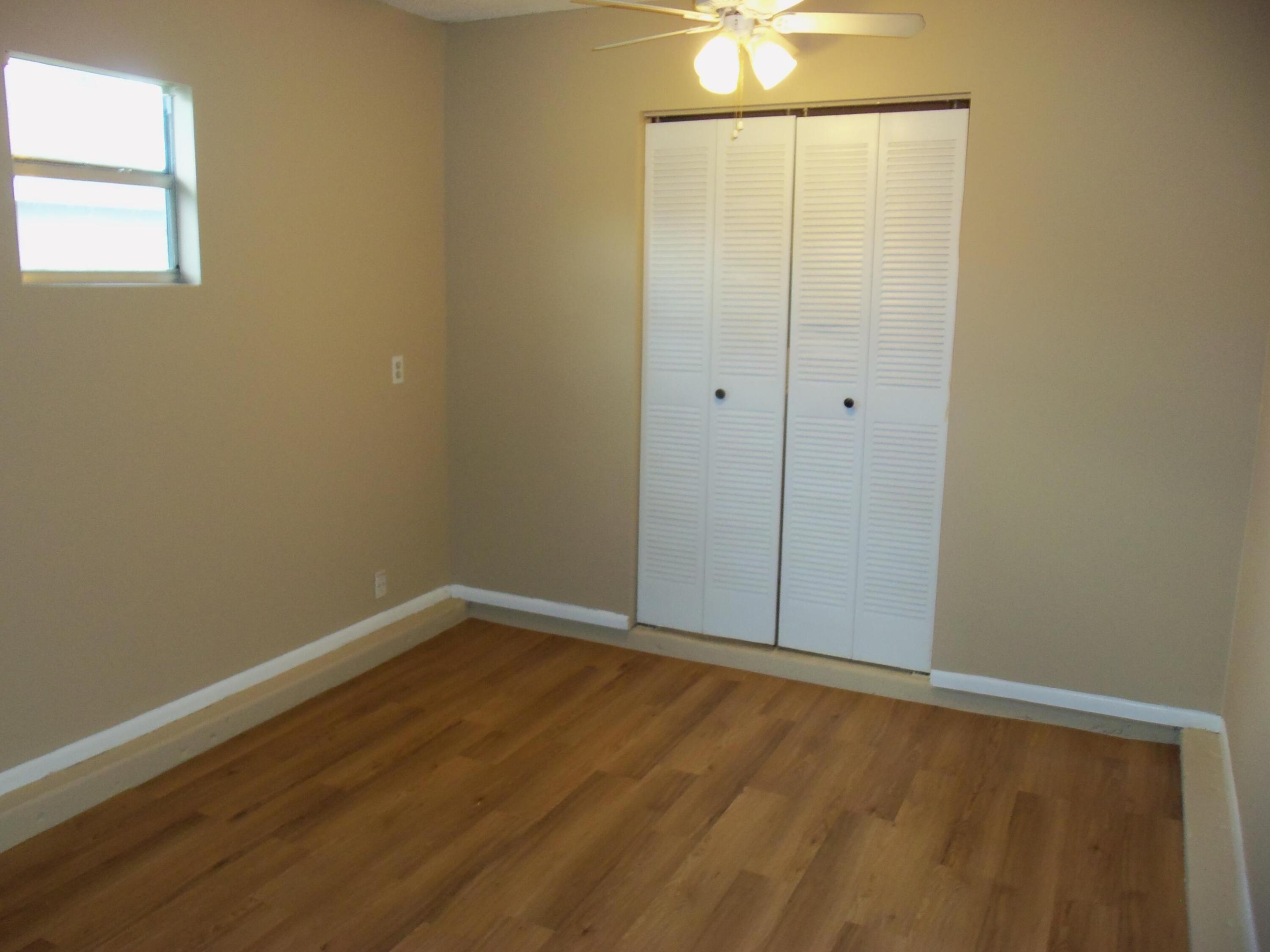 5664 Pebble Brook Lane Property Photo 28