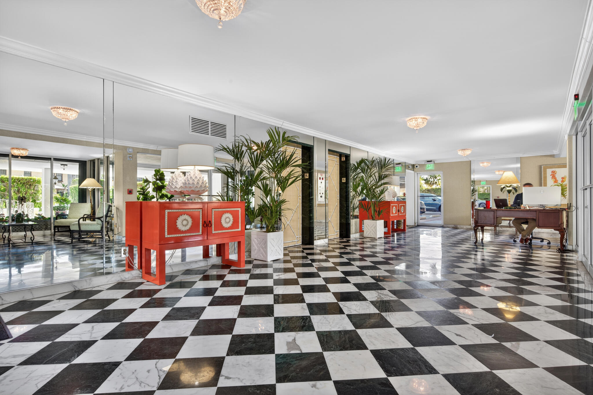 227 Australian Avenue 2c Property Photo 4