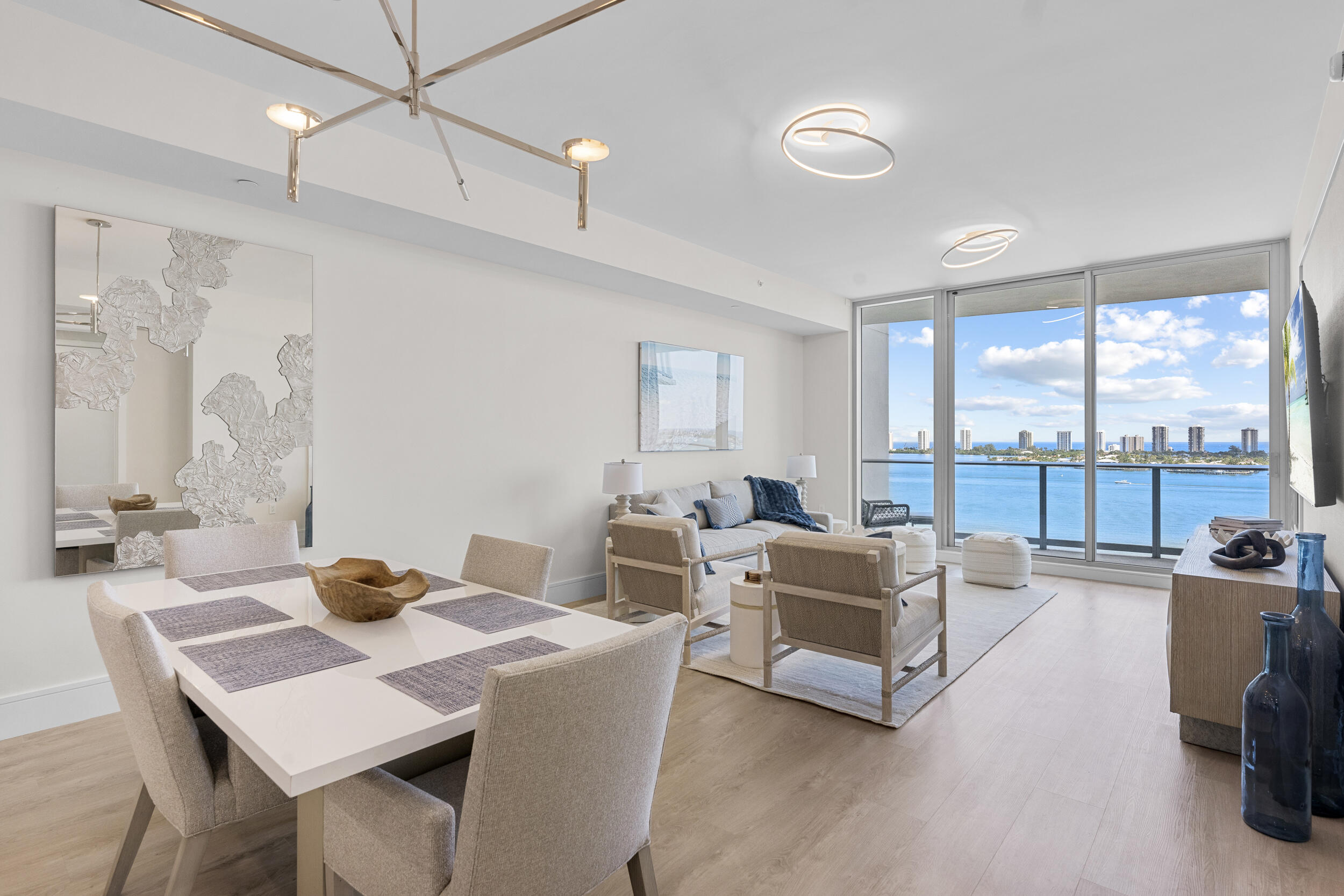 220 Lake Shore Drive 1410 Property Photo 6