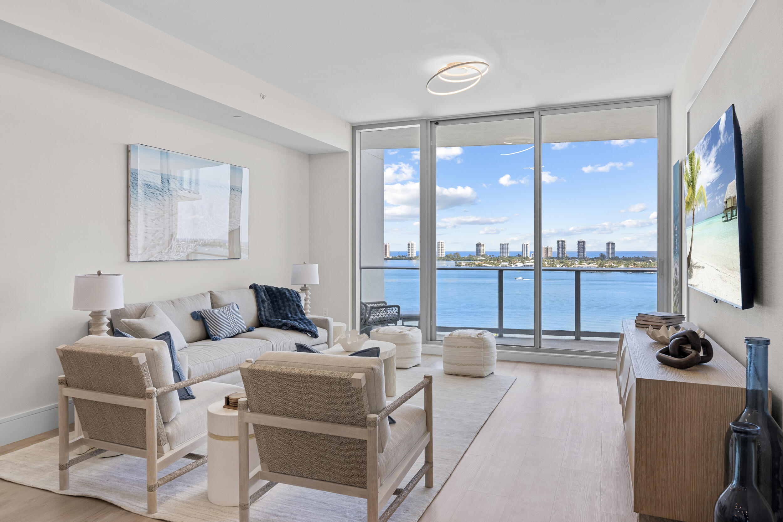220 Lake Shore Drive 1410 Property Photo 7