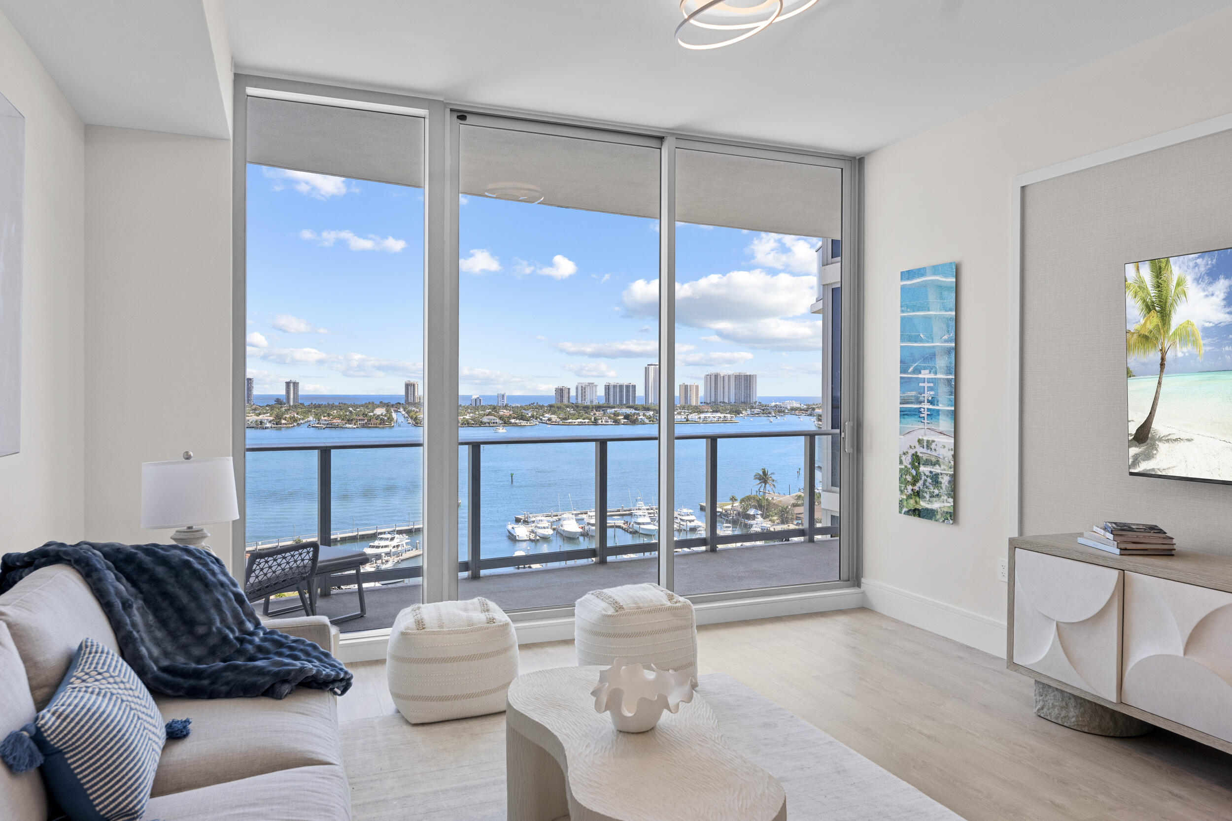 220 Lake Shore Drive 1410 Property Photo 11