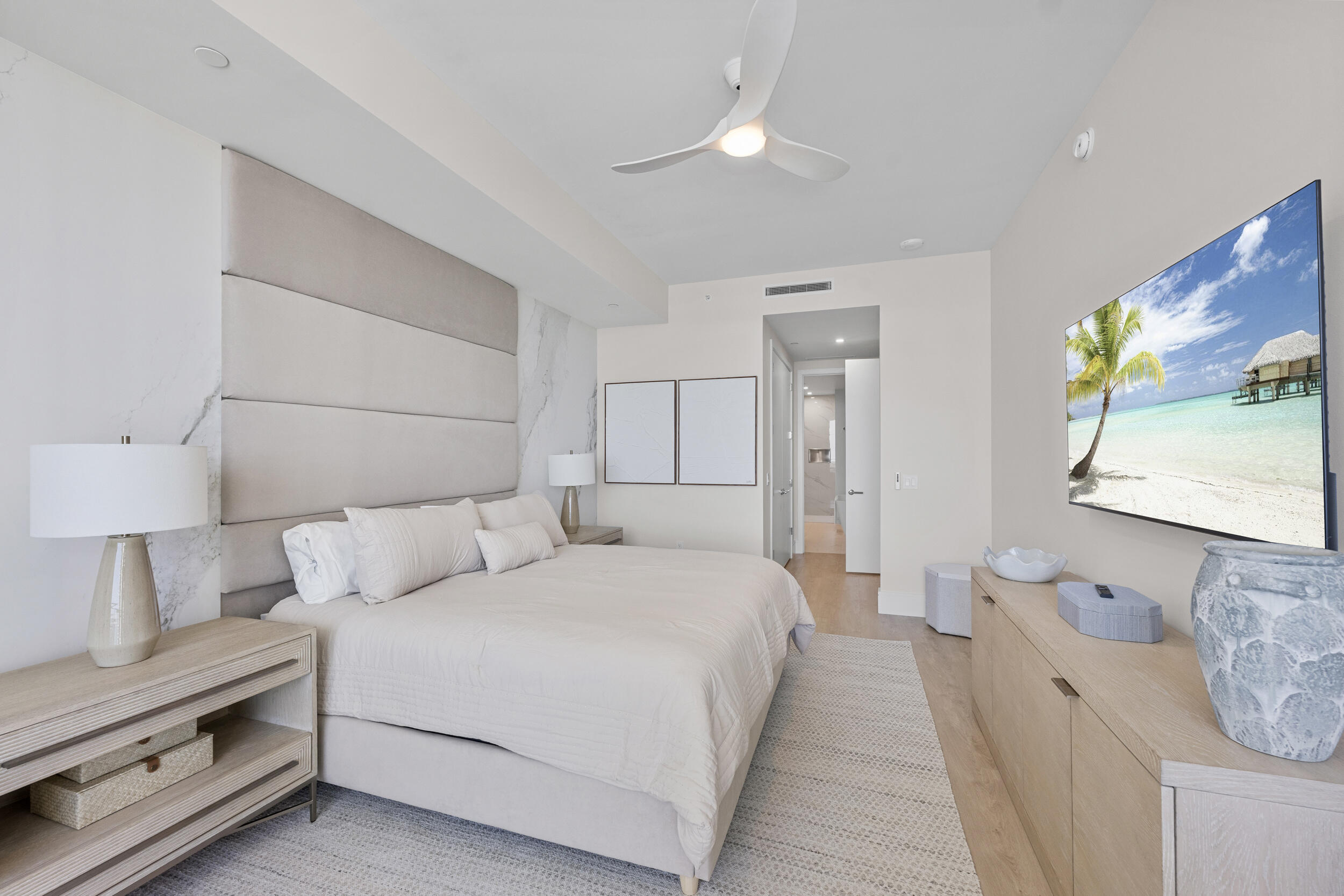 220 Lake Shore Drive 1410 Property Photo 22