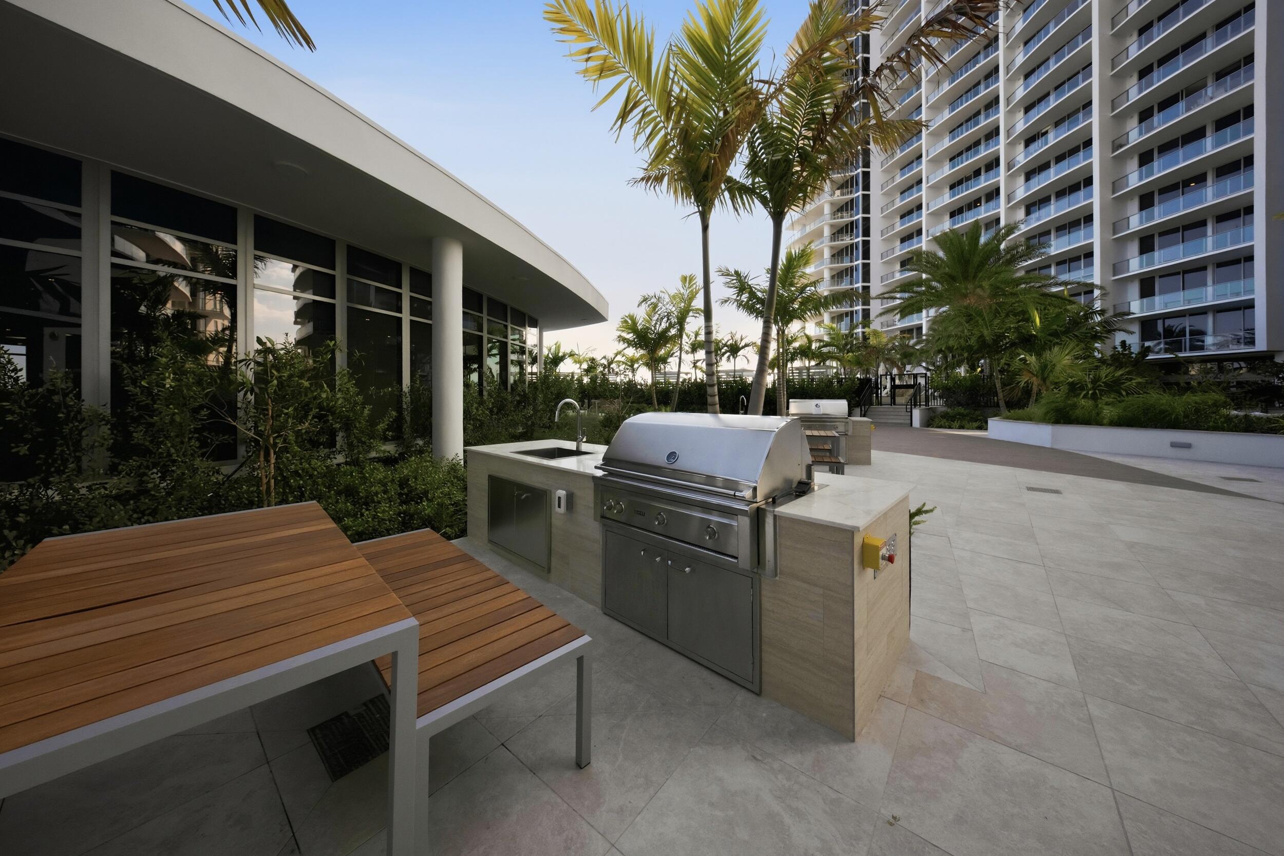 220 Lake Shore Drive 1410 Property Photo 47