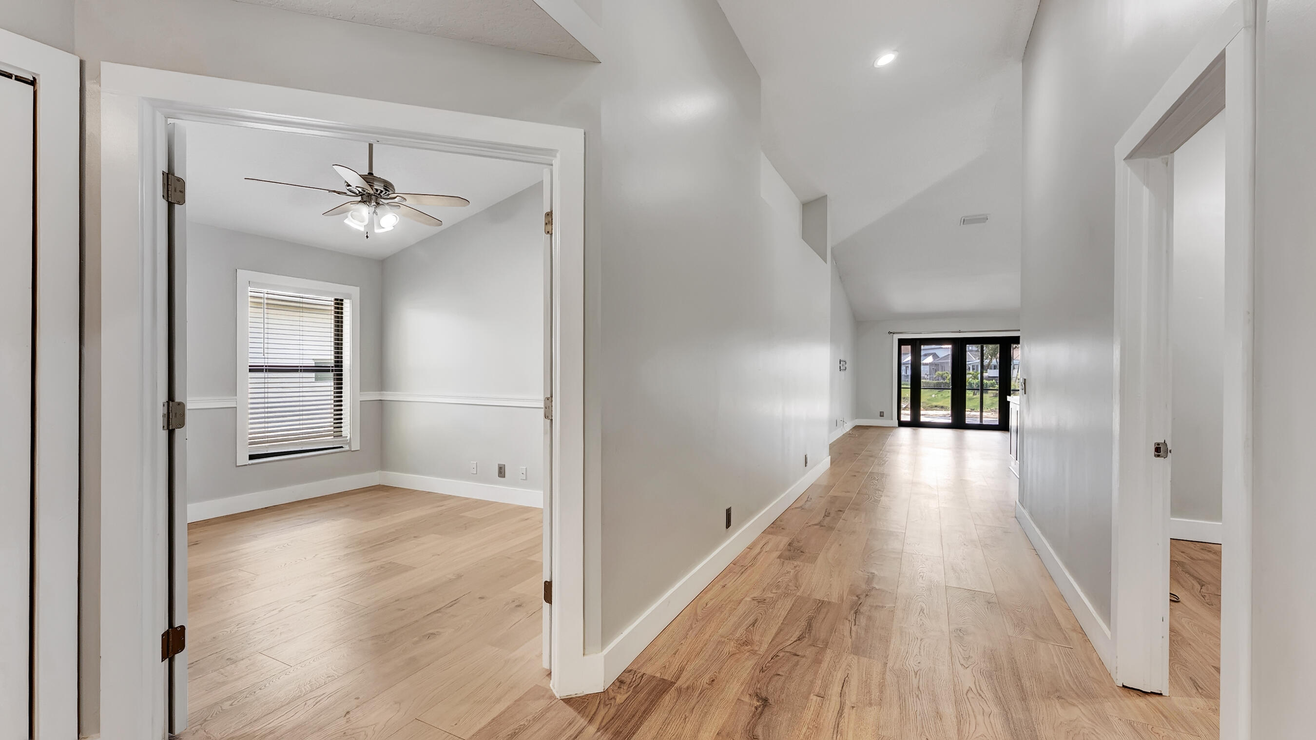 535 Enfield Court Property Photo 25