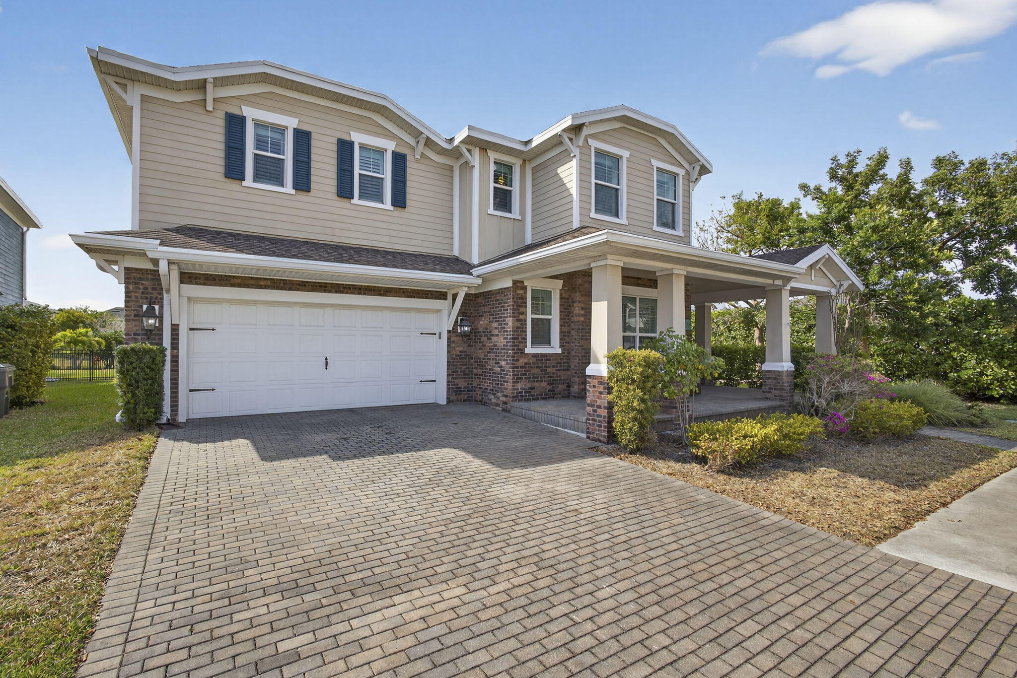 929 Sterling Pine Place Property Photo 1