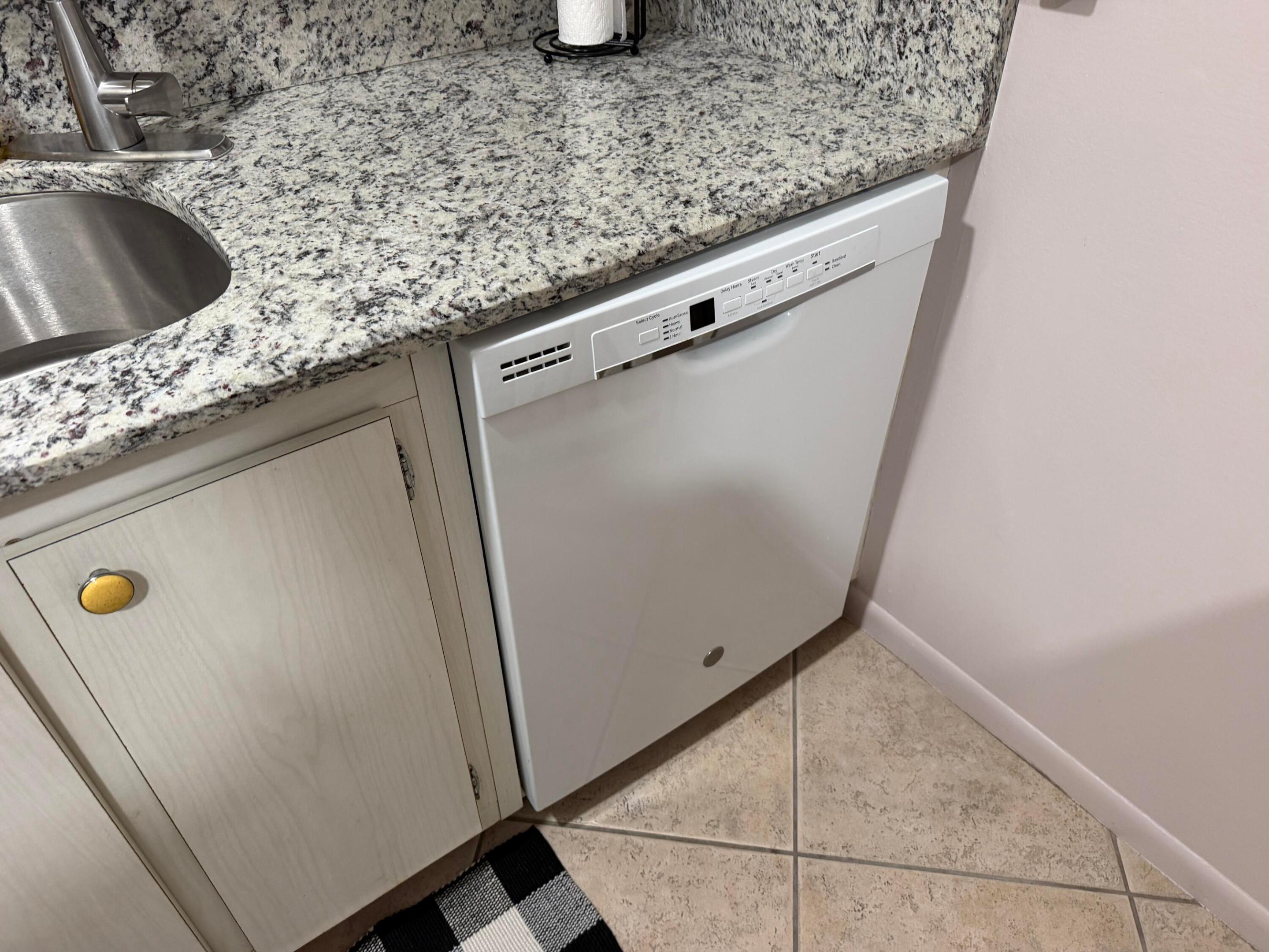 506 Davis Road 78 Property Photo 13