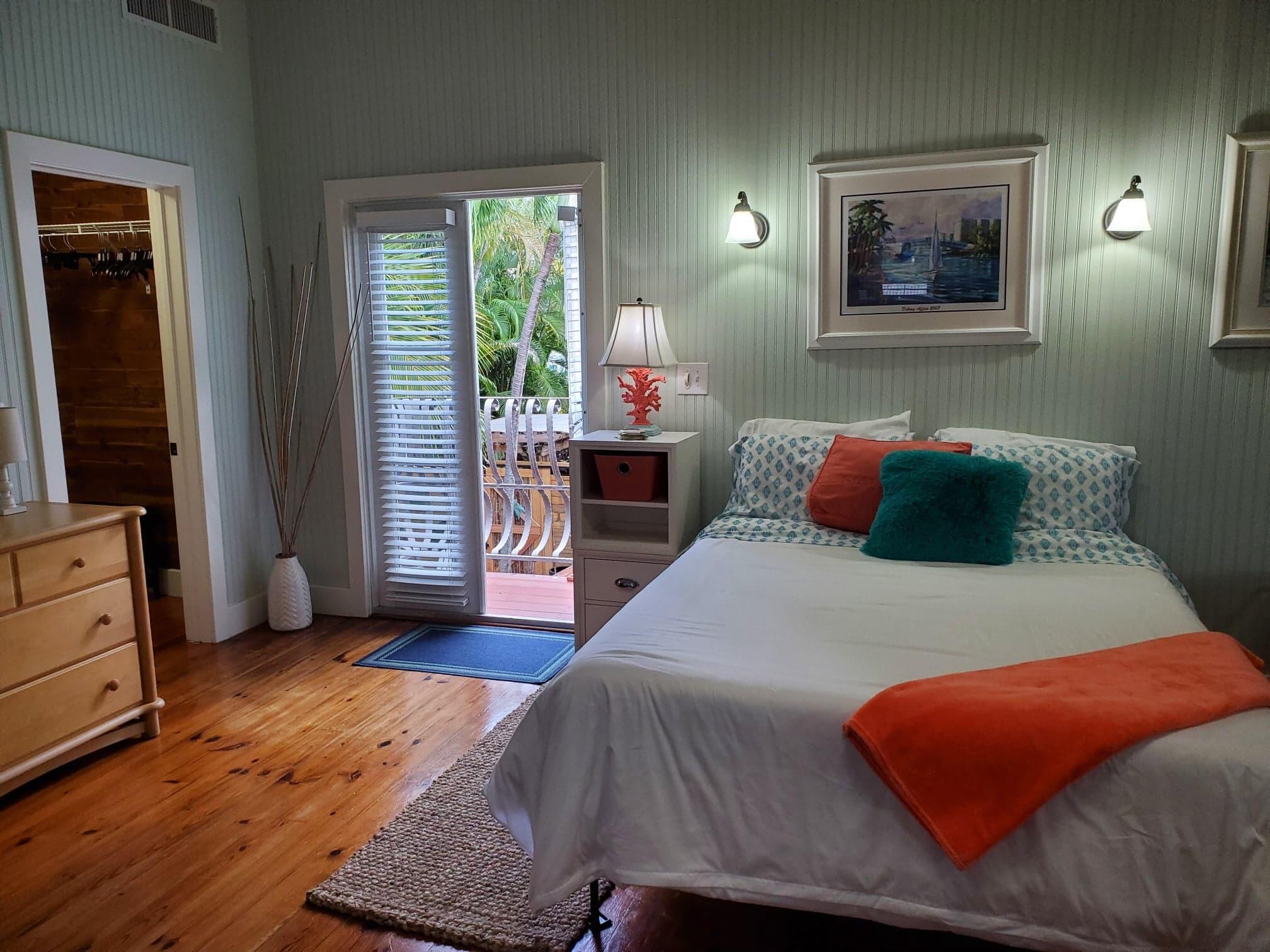 226 Ne 1st Avenue Key Lime Suite Property Photo 14