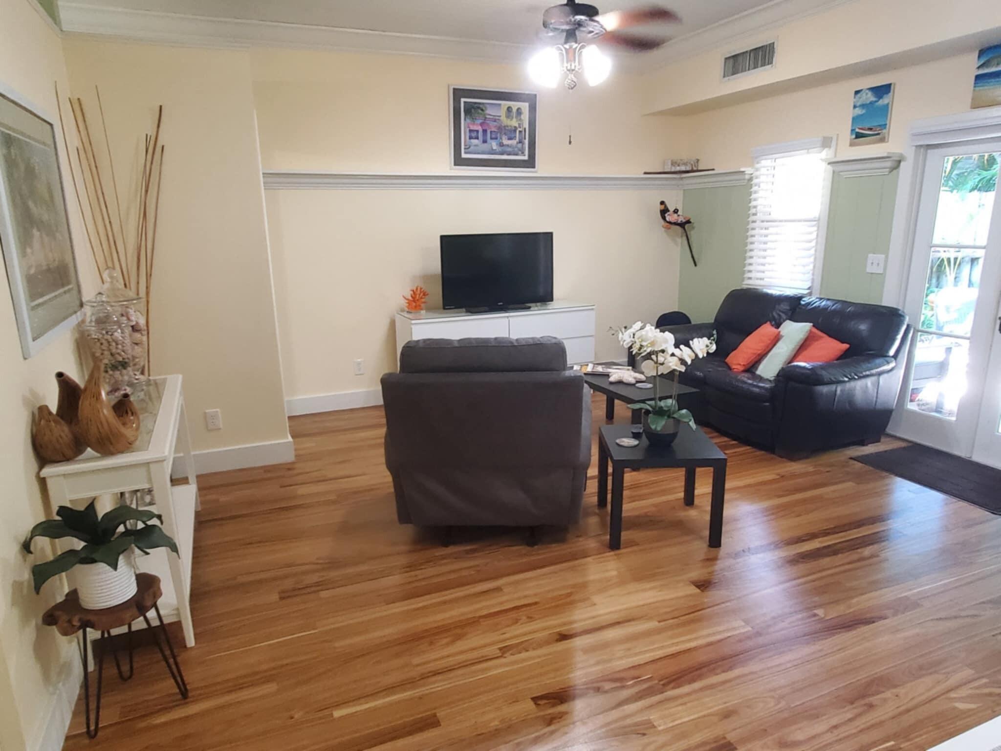 226 Ne 1st Avenue Coco Palm Ste Property Photo 9