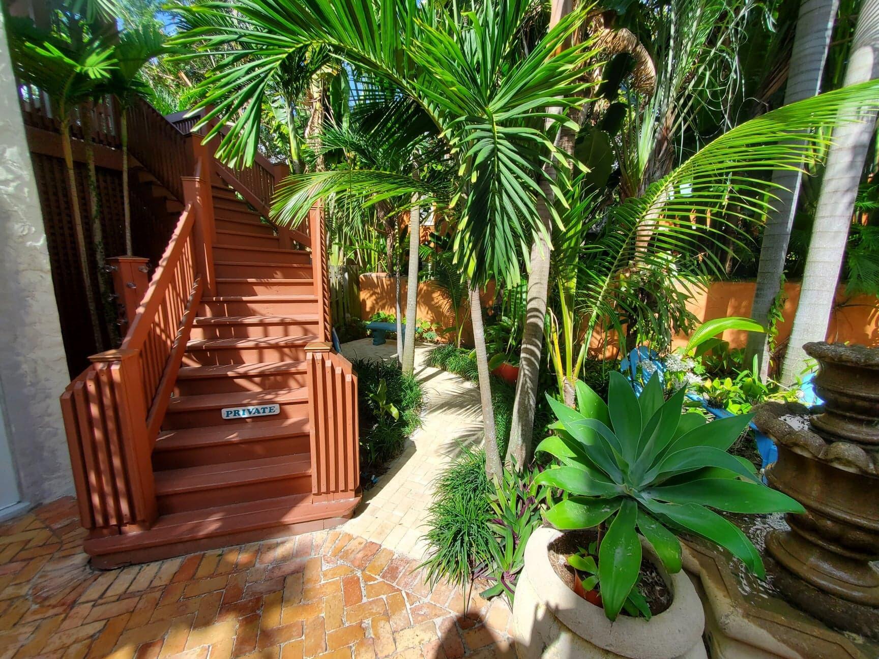 226 Ne 1st Avenue Coco Palm Ste Property Photo 36