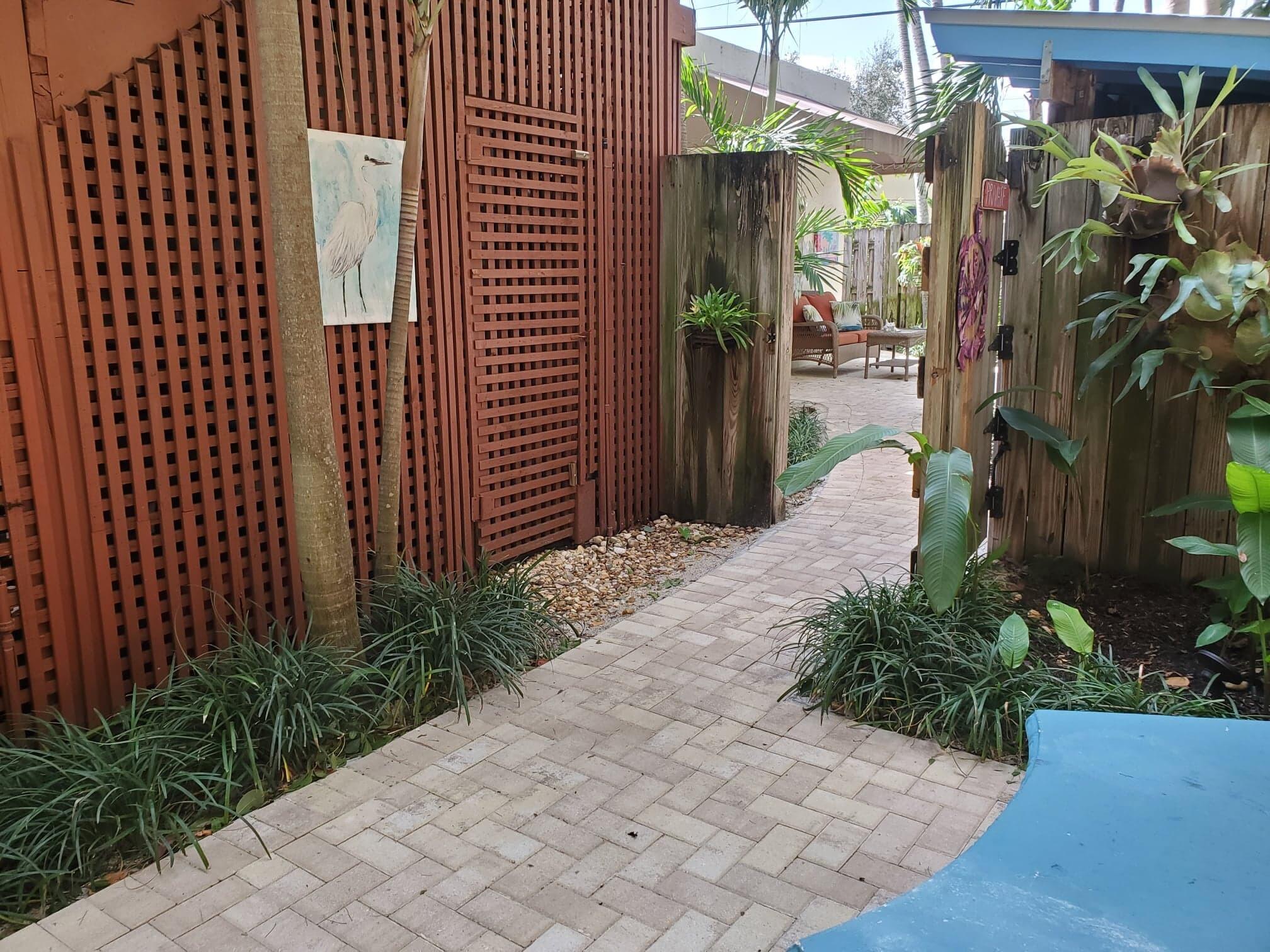 226 Ne 1st Avenue Coco Palm Ste Property Photo 39