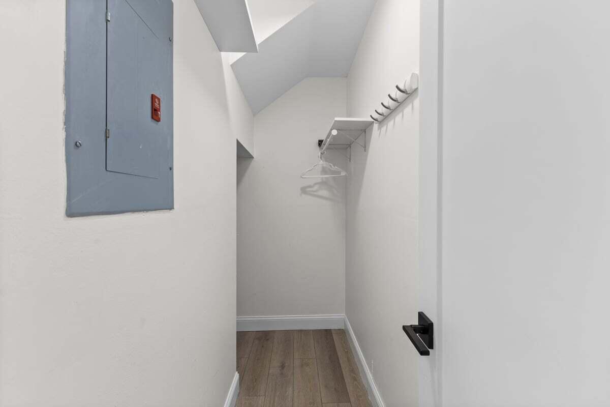 801 Ne 1st Street 8 Property Photo 13