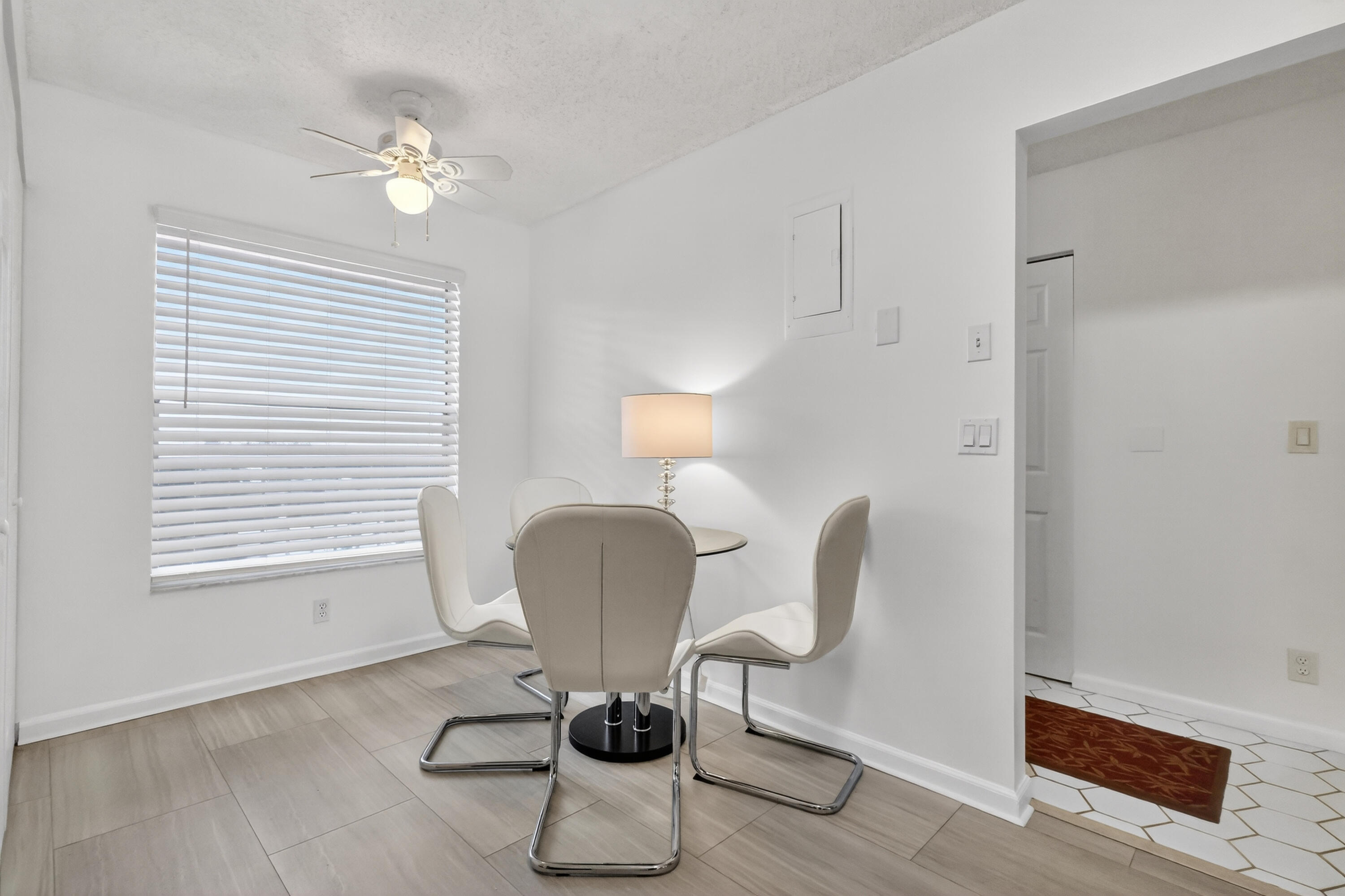 14575 Bonaire Boulevard 605 Property Photo 11