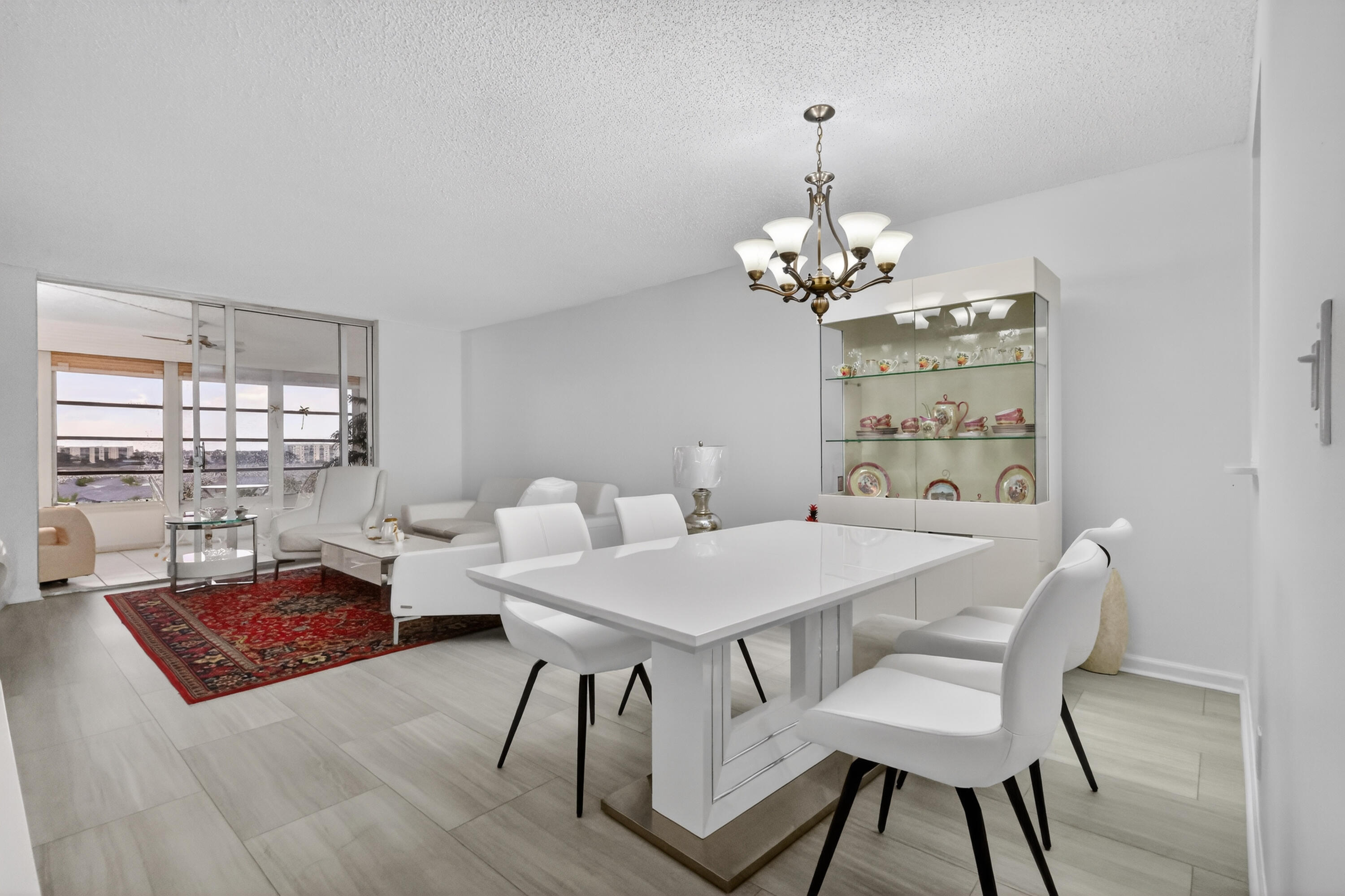 14575 Bonaire Boulevard 605 Property Photo 12