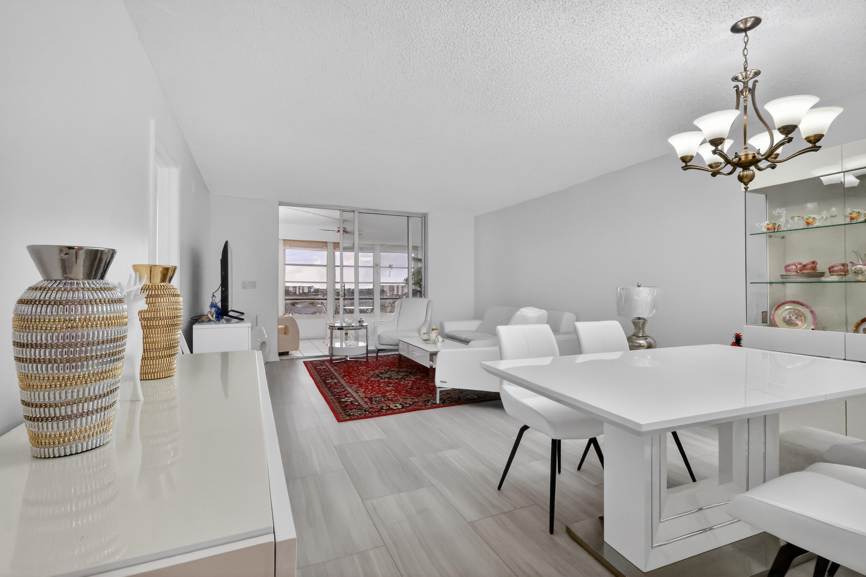 14575 Bonaire Boulevard 605 Property Photo 13