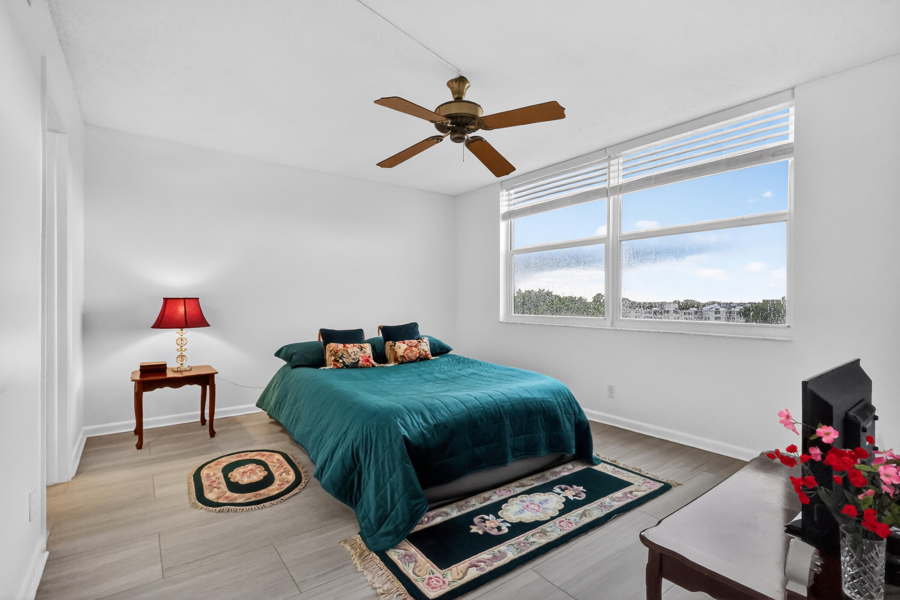 14575 Bonaire Boulevard 605 Property Photo 21
