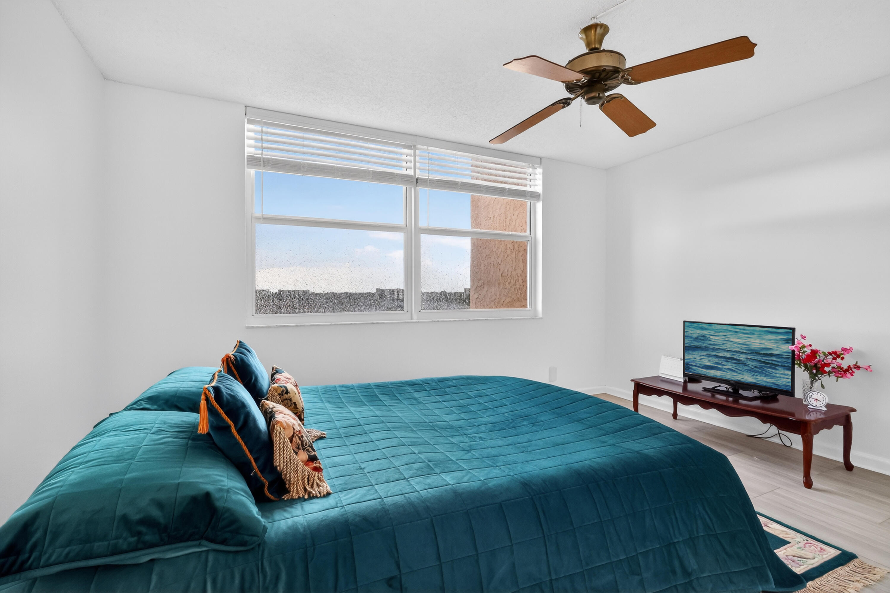 14575 Bonaire Boulevard 605 Property Photo 22