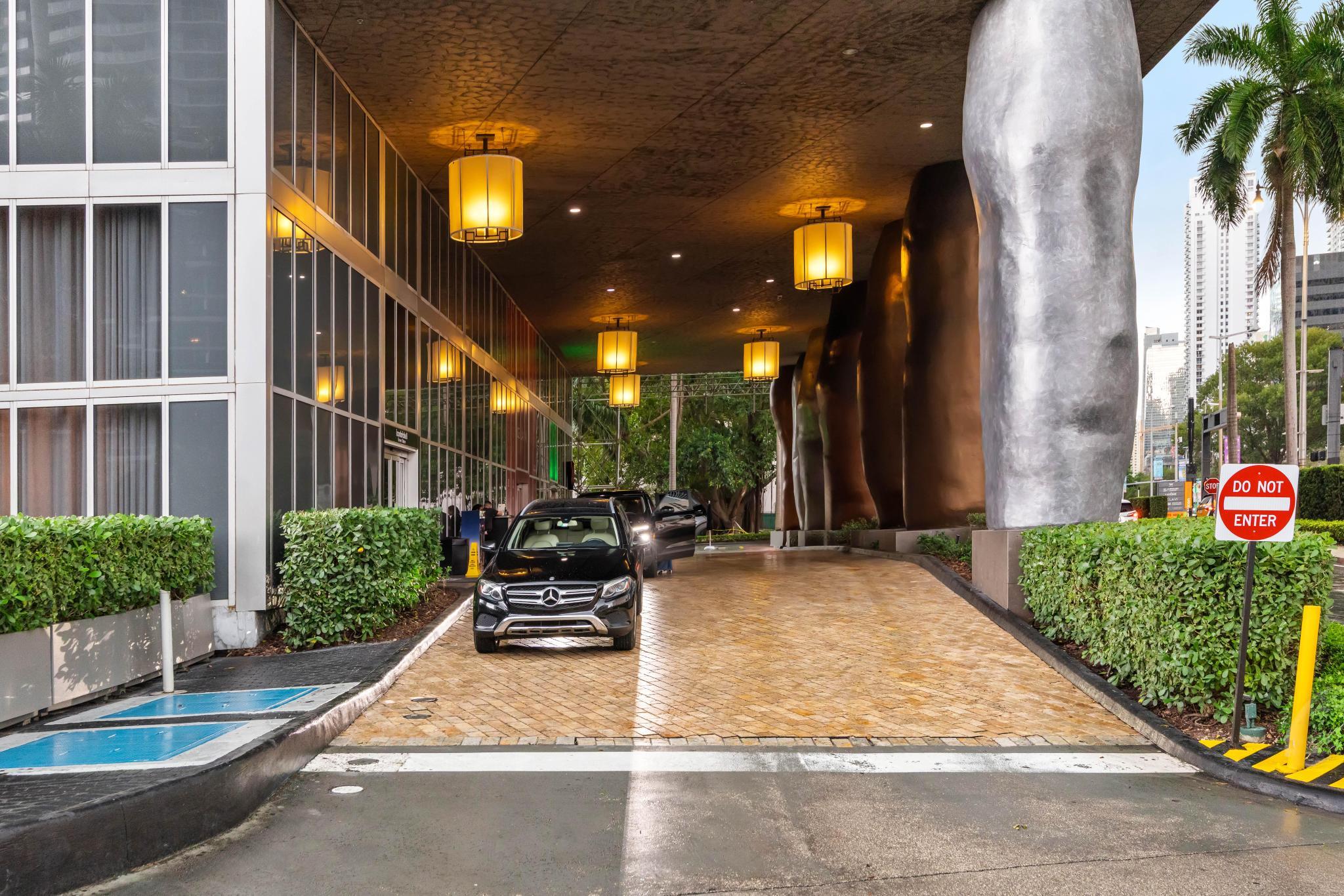 485 Brickell Avenue 2506 Property Photo 30
