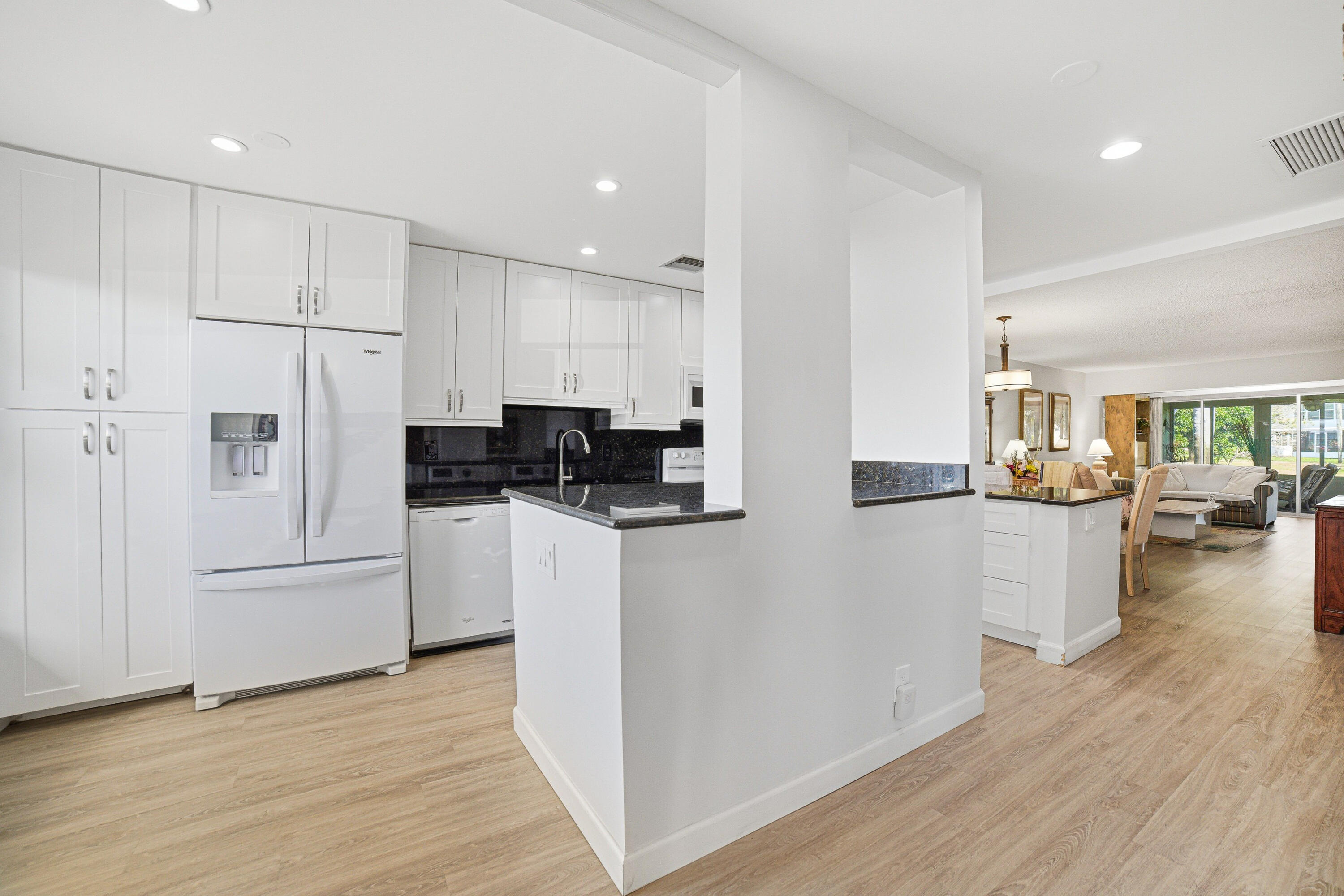 2901 SW 15th Street 102
