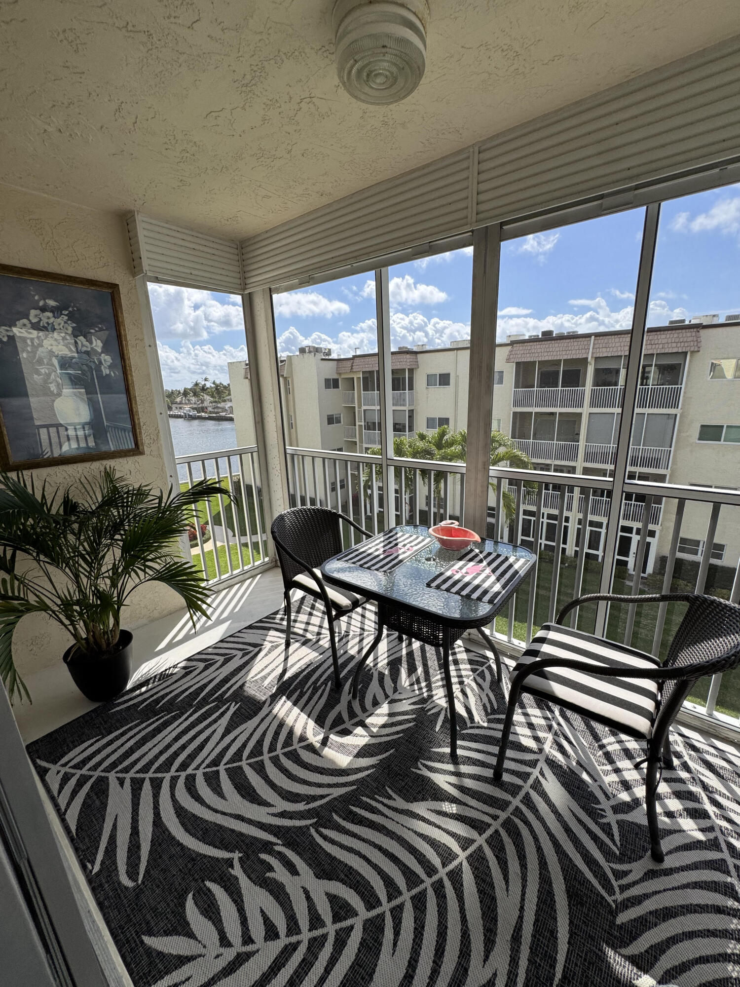650 Snug Harbor Drive G407 Property Photo 18
