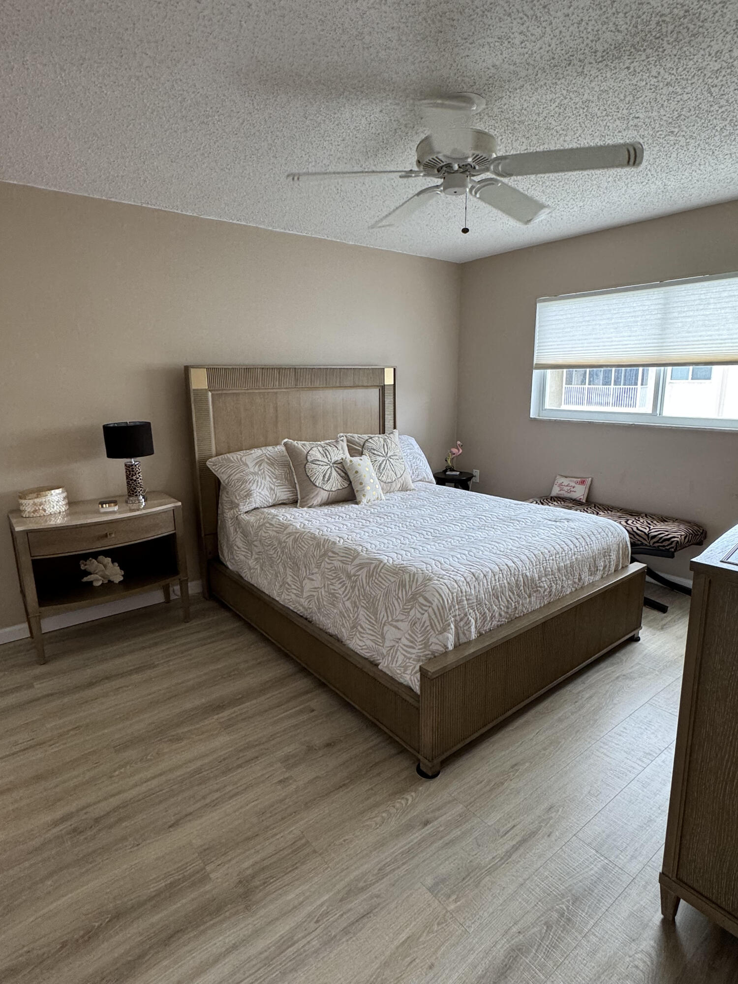 650 Snug Harbor Drive G407 Property Photo 27