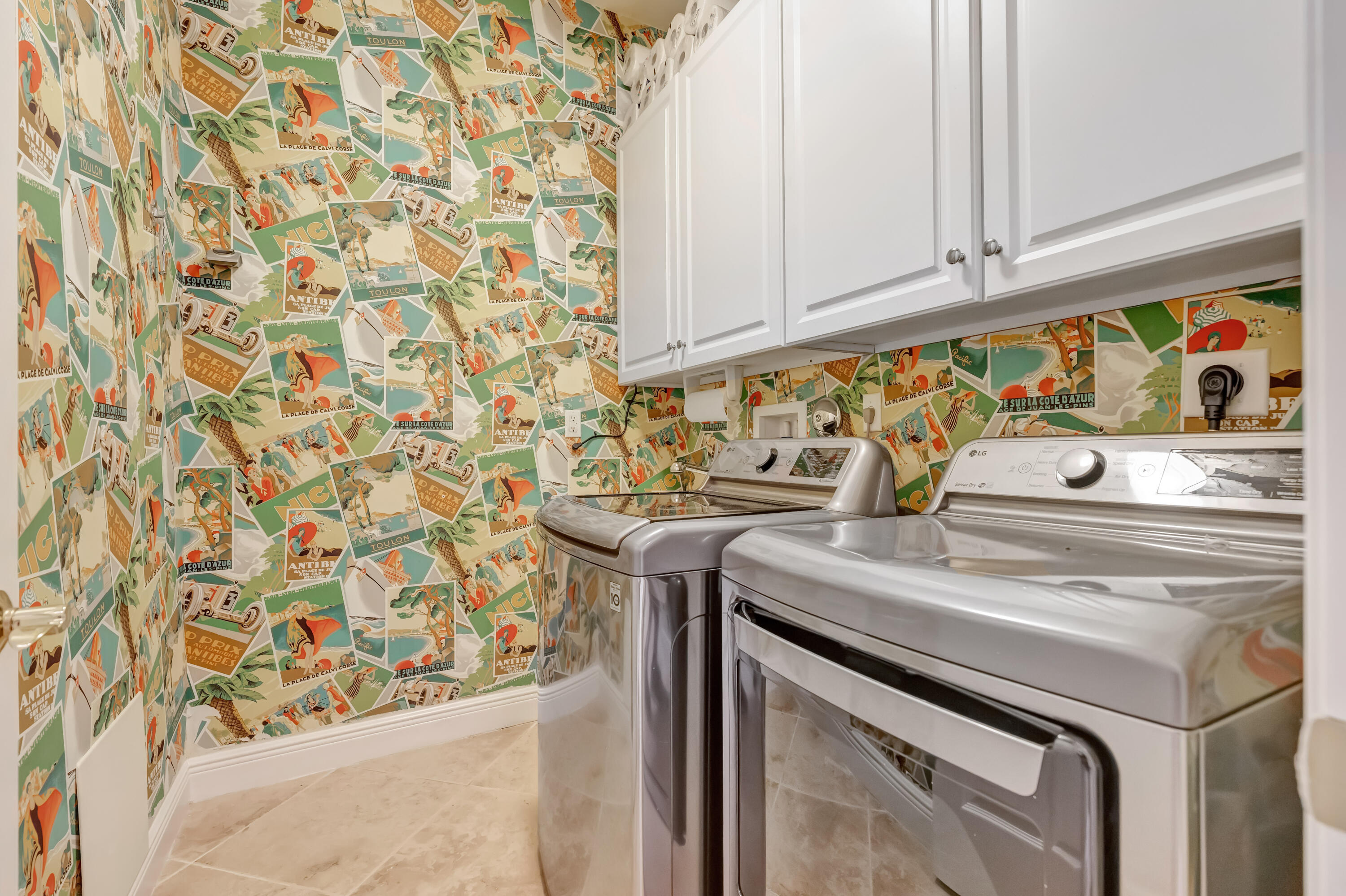 104 Renaissance Drive Property Photo 30
