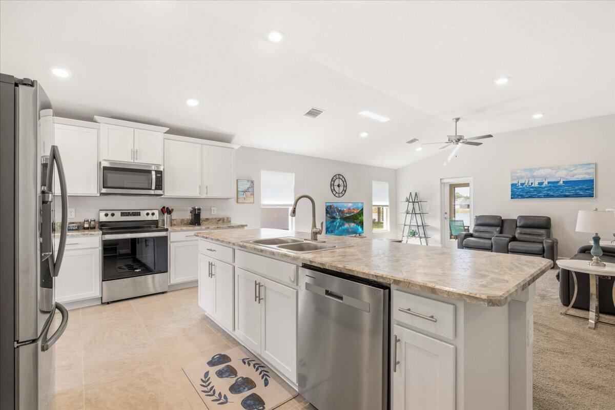 5435 Lugo Street Property Photo 8